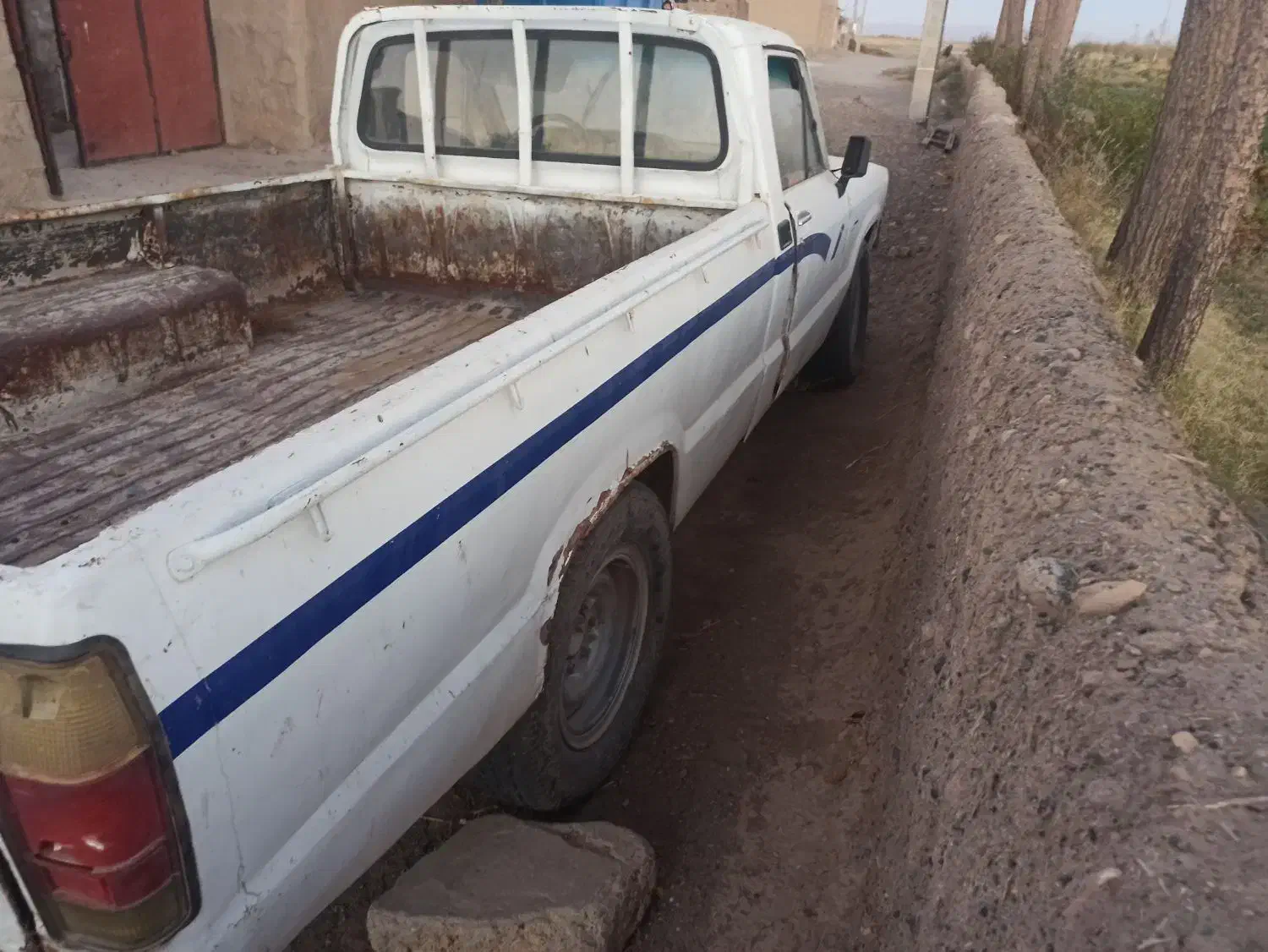 مزدا وانت|خودرو سواری و وانت|بیرجند, |دیوار