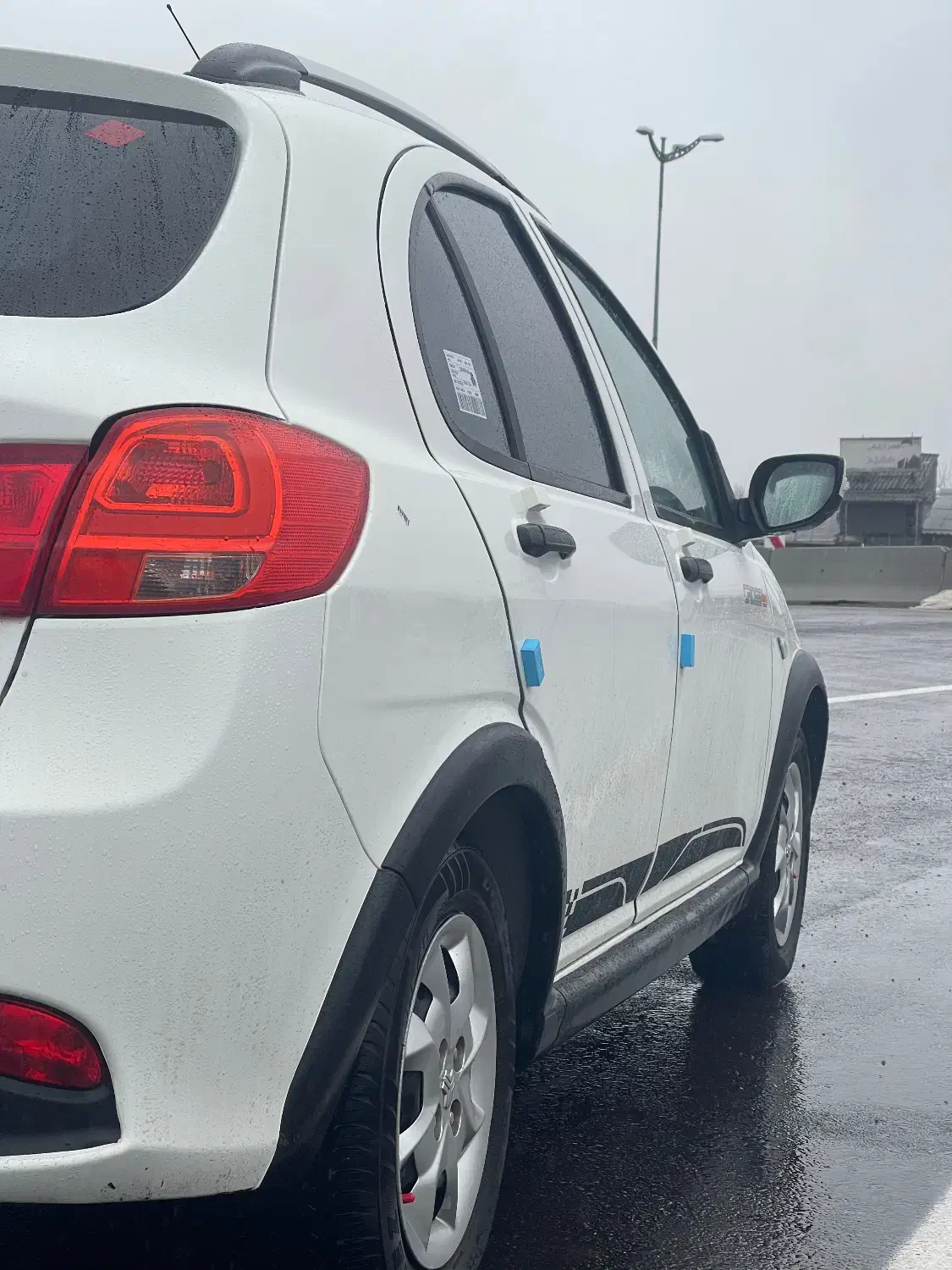 کوییک|خودرو سواری و وانت|رشت, پسیخان|دیوار