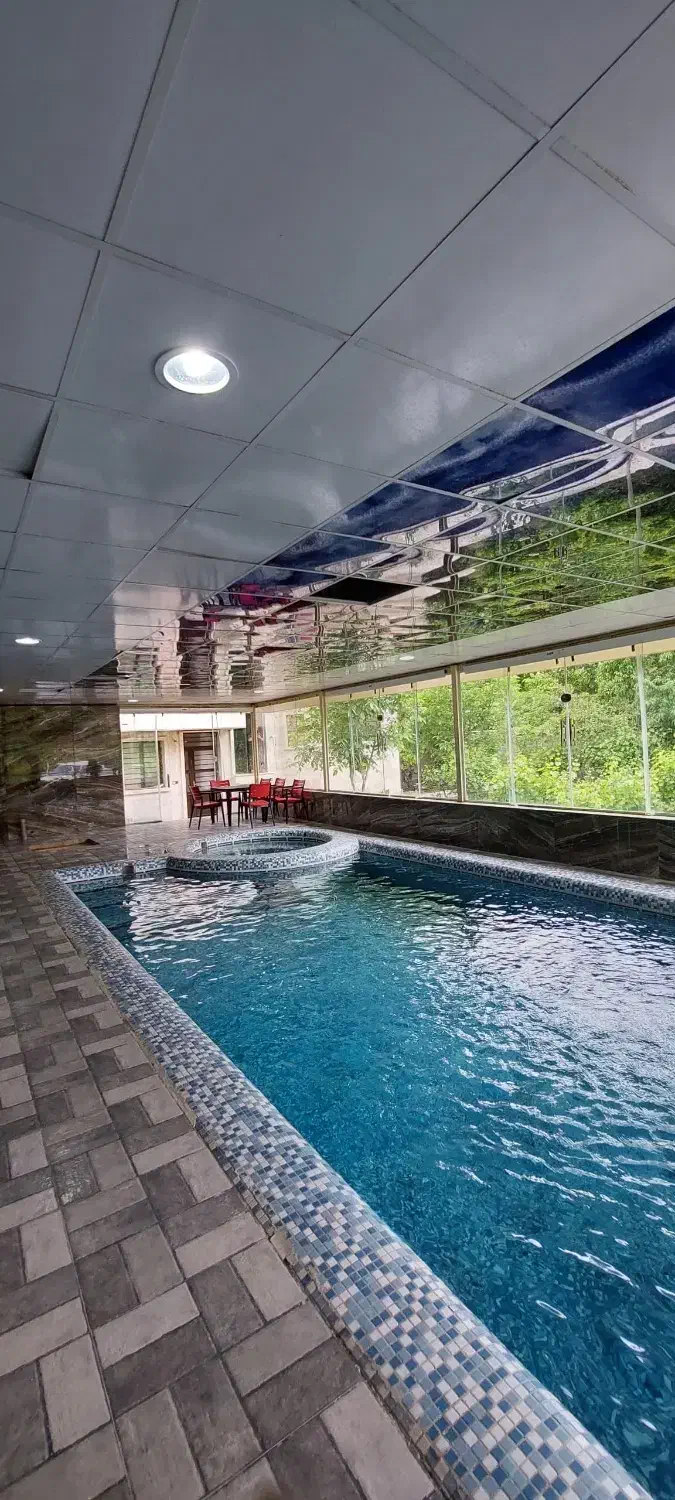 اجاره روزانه ویلا پارسیان با تیم شیراز با ما|اجارهٔ کوتاه‌مدت ویلا و باغ|صدرا-فارس, فاز ۱|دیوار