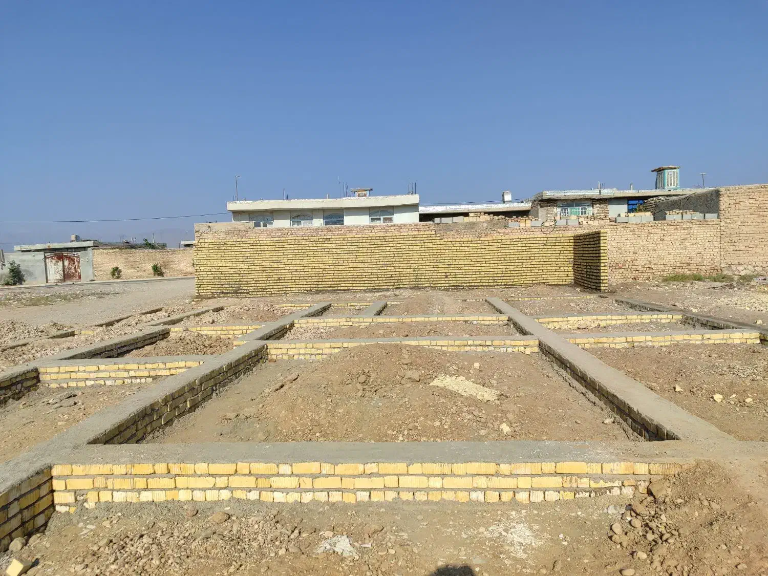 فروش زمین مسکونی 400متری با پروانه|فروش زمین و ملک کلنگی|فسا, |دیوار