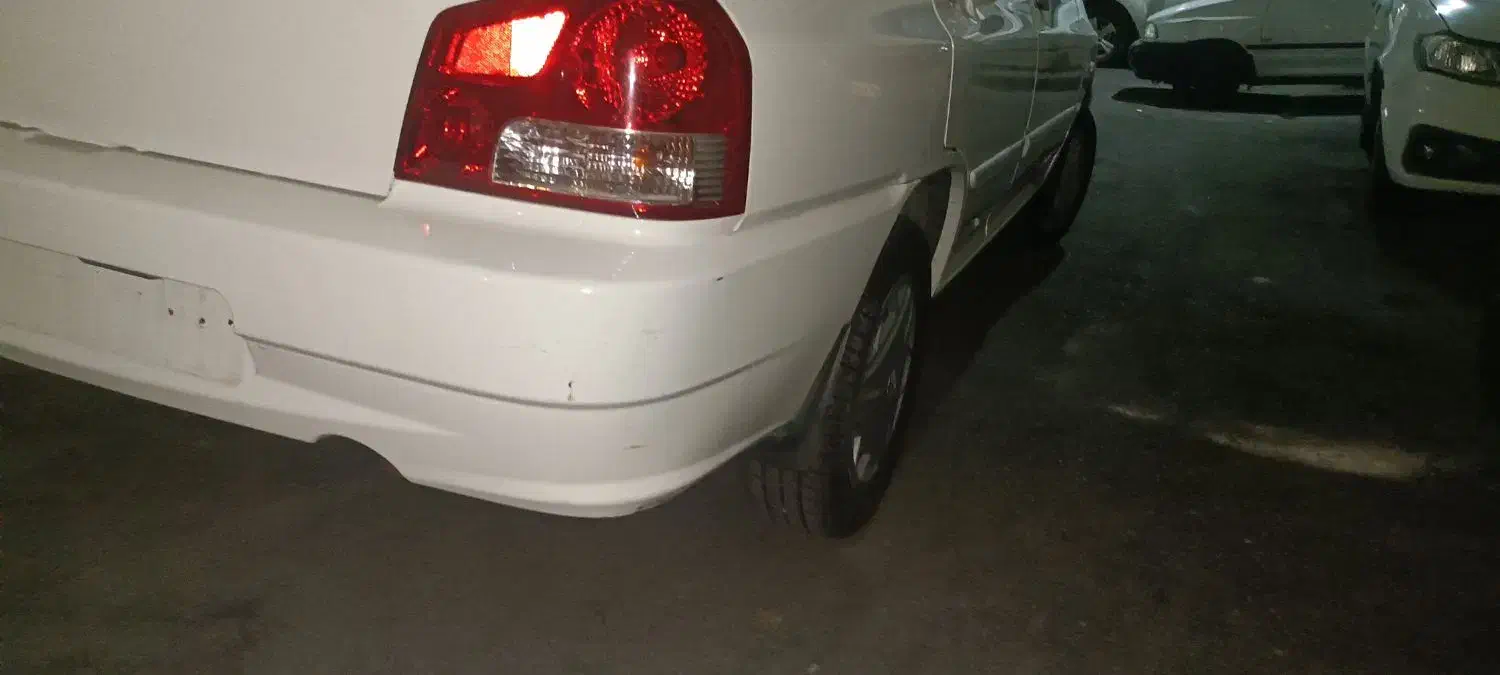 سپر جلو و عقب۱۳۲ و چراغ جلو۲۰۶|قطعات یدکی و لوازم جانبی|ری, جوانمرد قصاب|دیوار