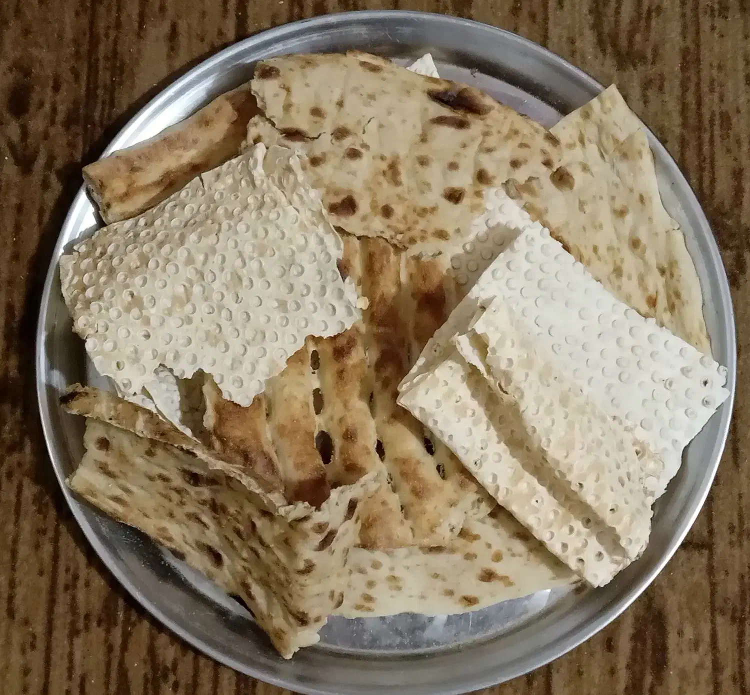 فروش نان خشک کیلویی ۱۰ تومان|لوازم جانبی حیوانات|رودسر, |دیوار