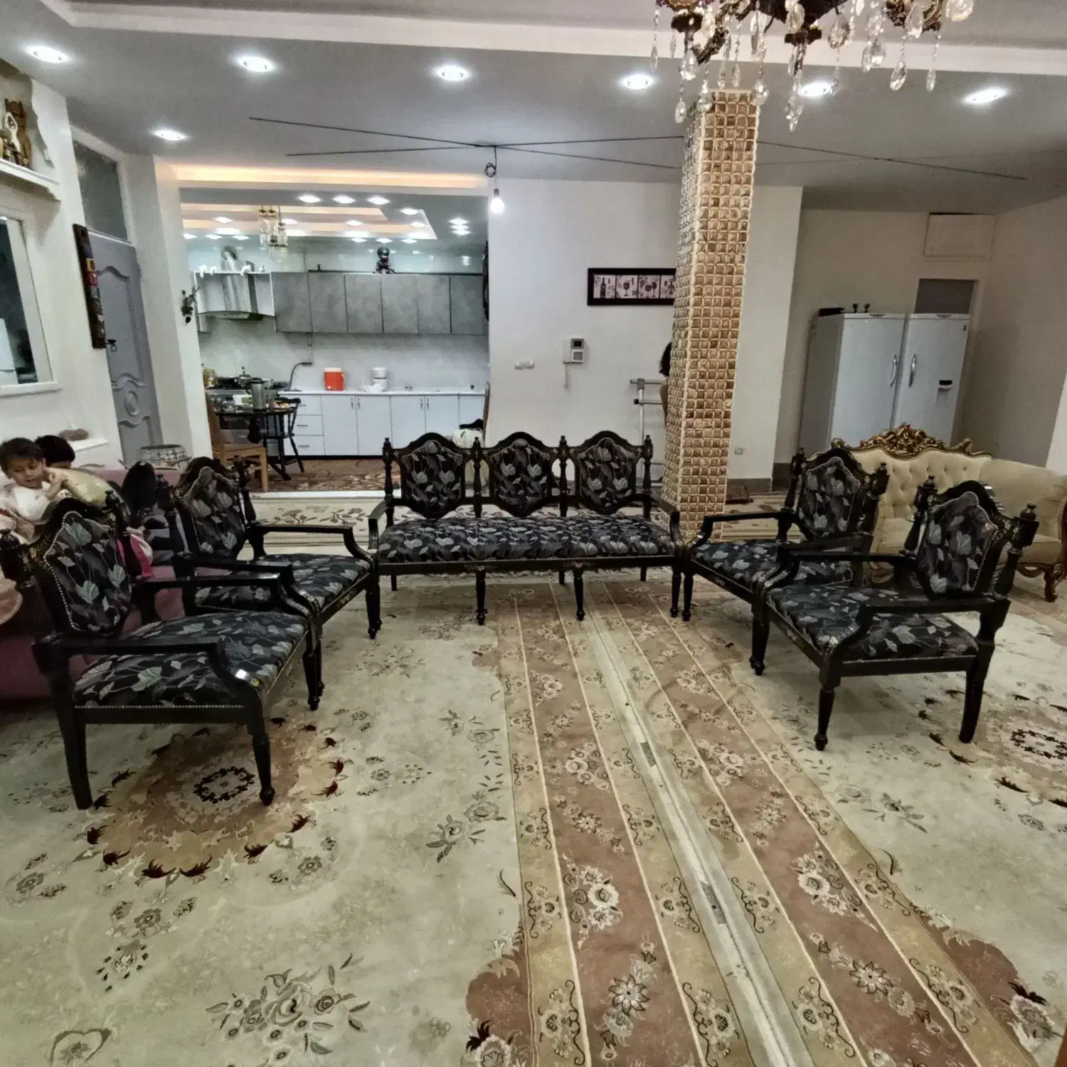 مبل|مبلمان خانگی و میز عسلی|شاهینشهر, چمران|دیوار