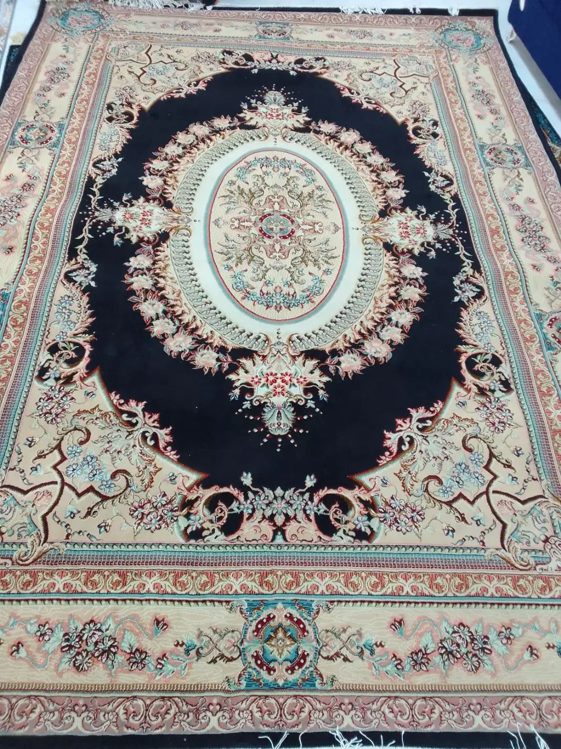 یک عدد فرش ۹ متری بدون پارگی وسالم|فرش|رشت, تازه آباد|دیوار