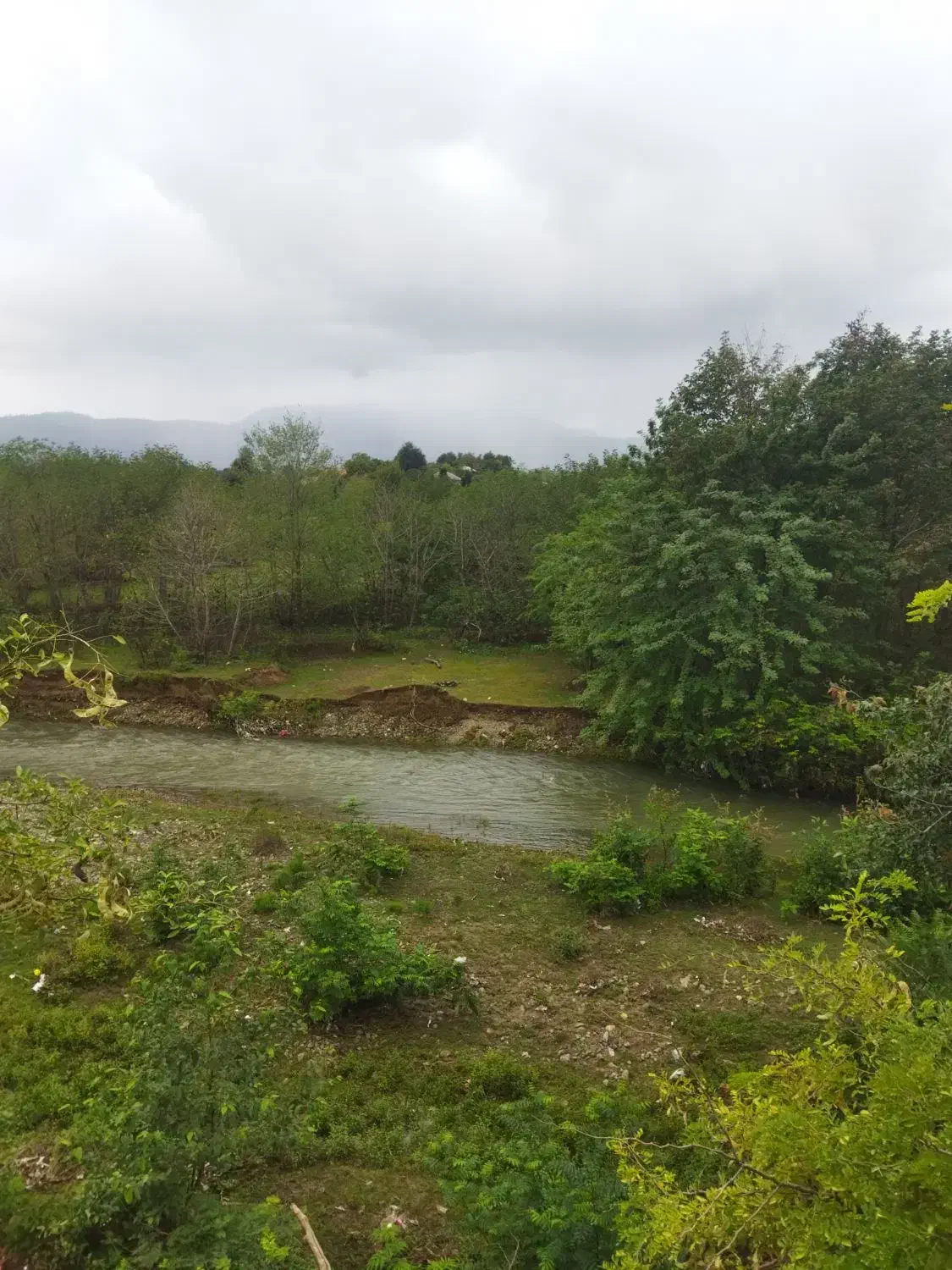 590متر مجاز به ساخت 216متر بنا در ارتفاع 9.3چوبر|فروش زمین و ملک کلنگی|احمدسرگوراب, |دیوار