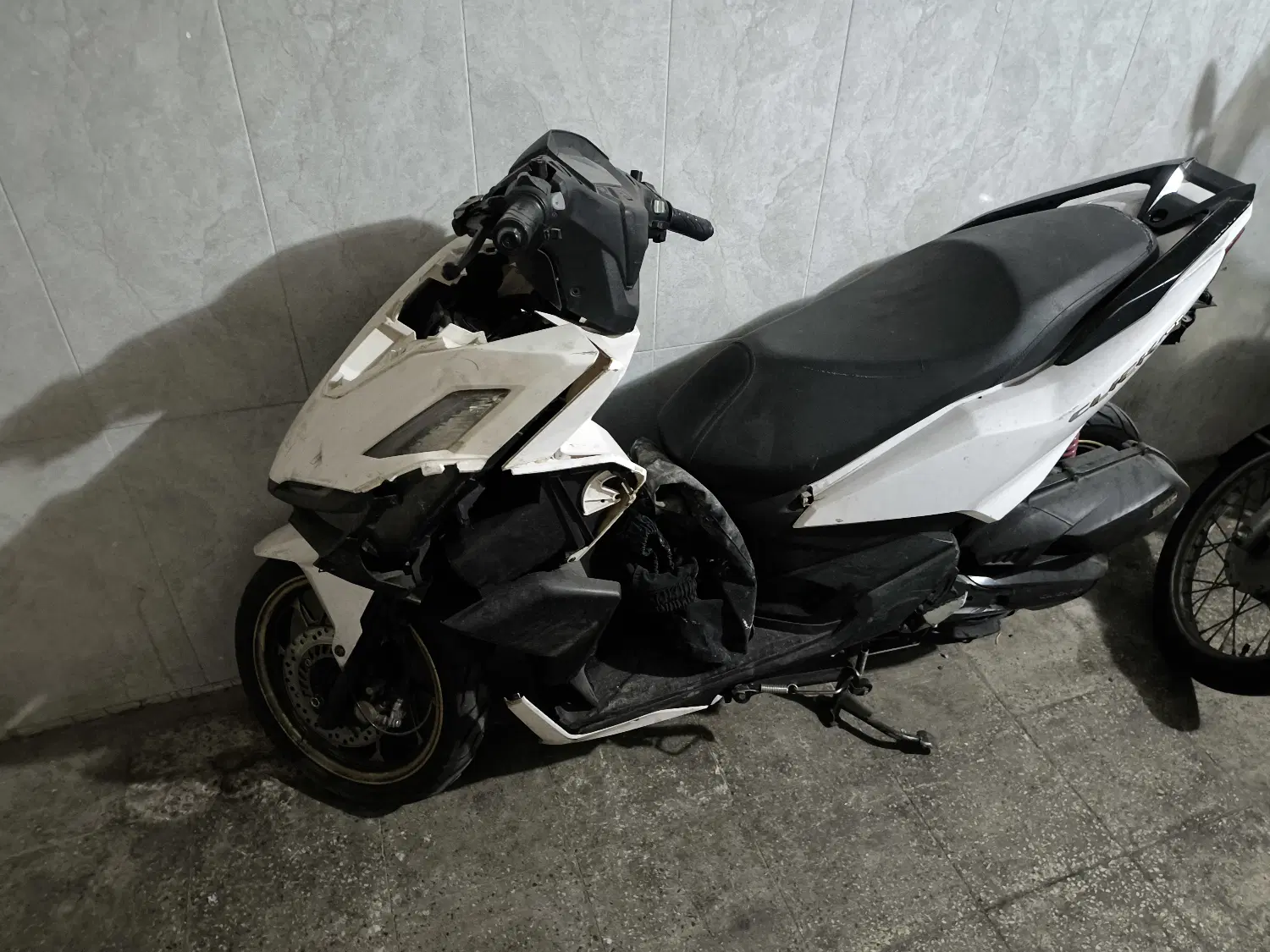 click 160 vario|موتورسیکلت|تهران, ائمه اطهار|دیوار
