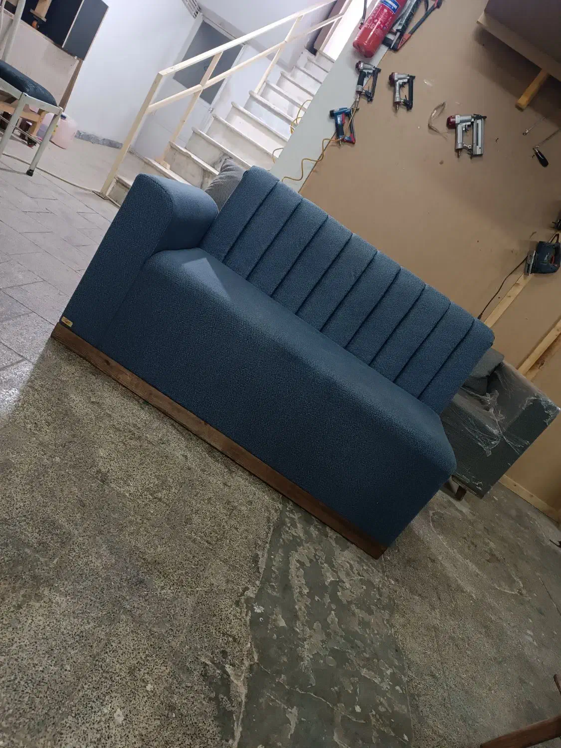 کوسن .تخت جلو مبلی . پاف نیمکتی . کاناپه باکسدار|صندلی و نیمکت|تبریز, |دیوار