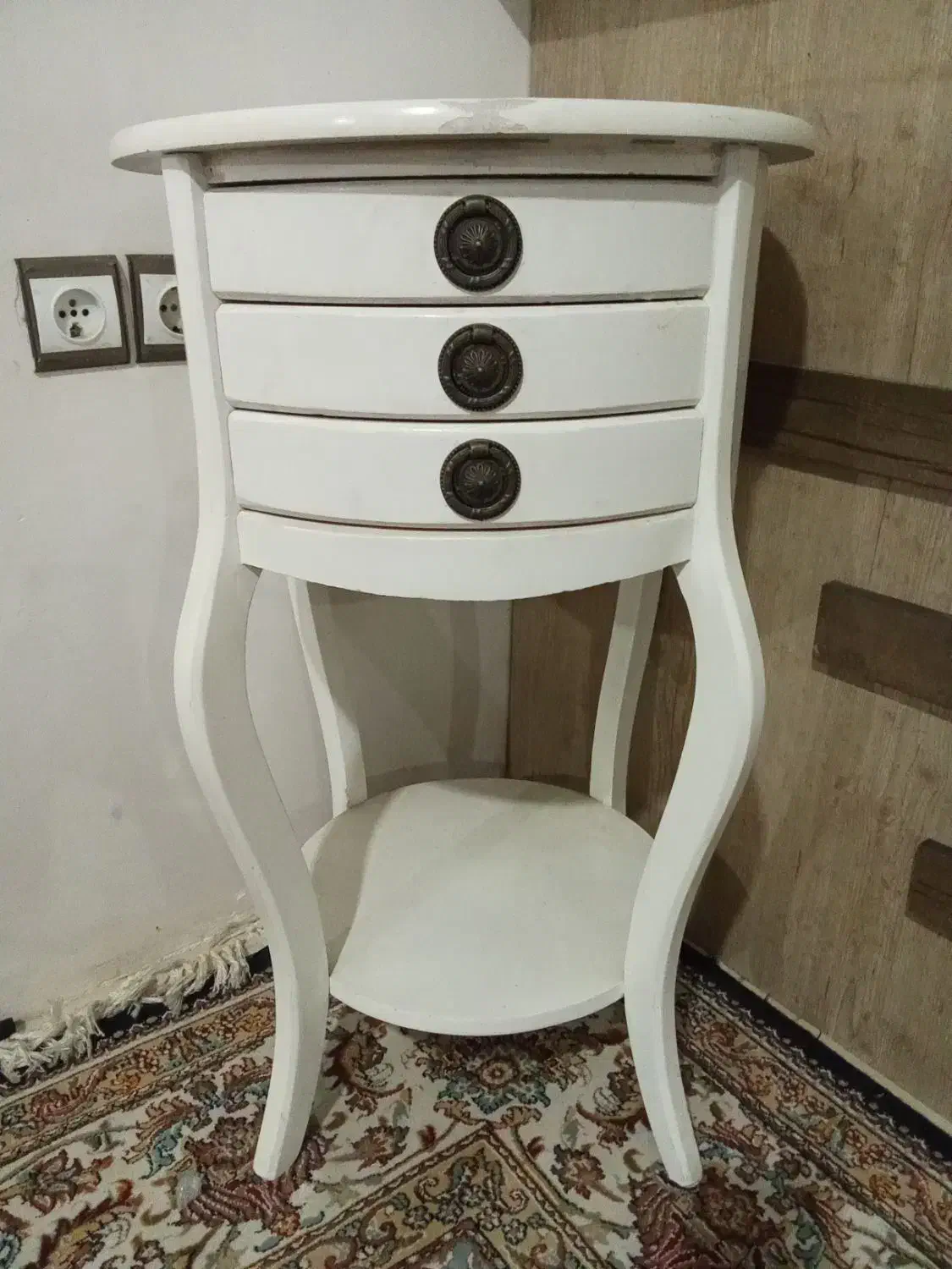 میزتلفن سفید|میز تلفن|ورامین, ورامین|دیوار