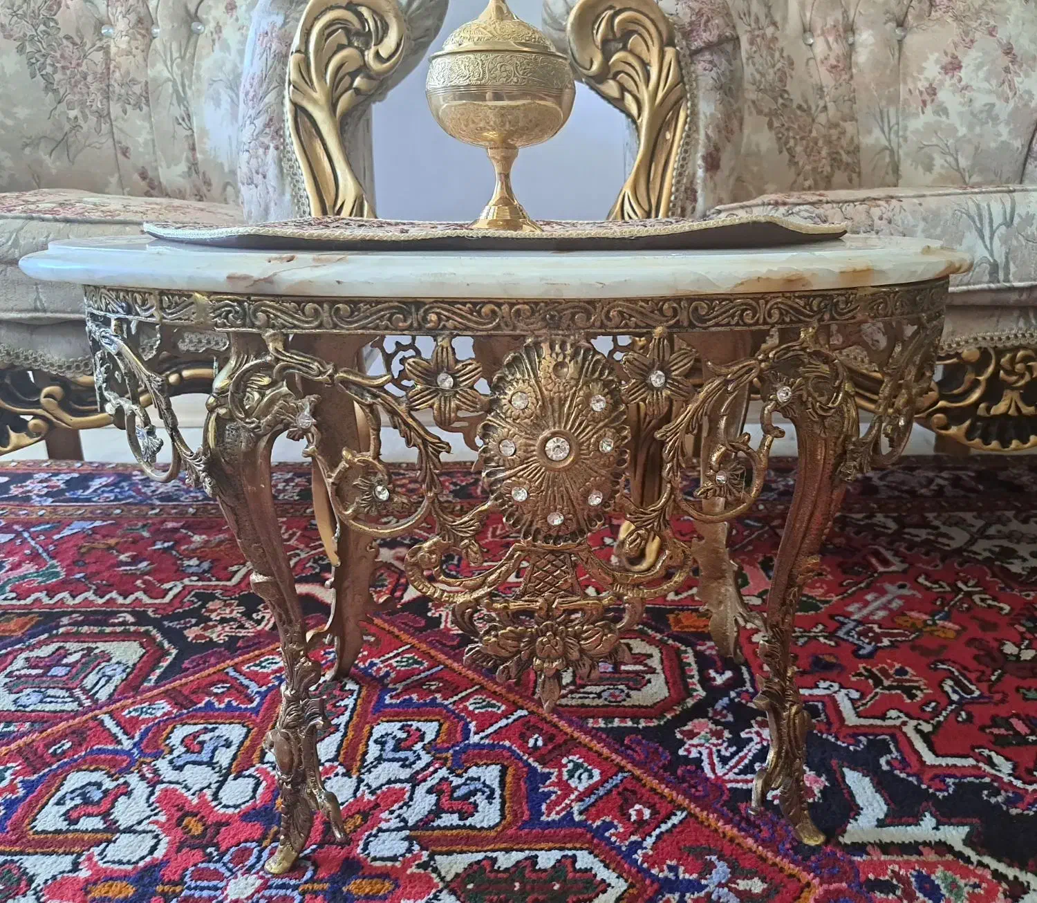 میز جلو مبلی برنز|مبلمان خانگی و میز عسلی|تبریز, |دیوار