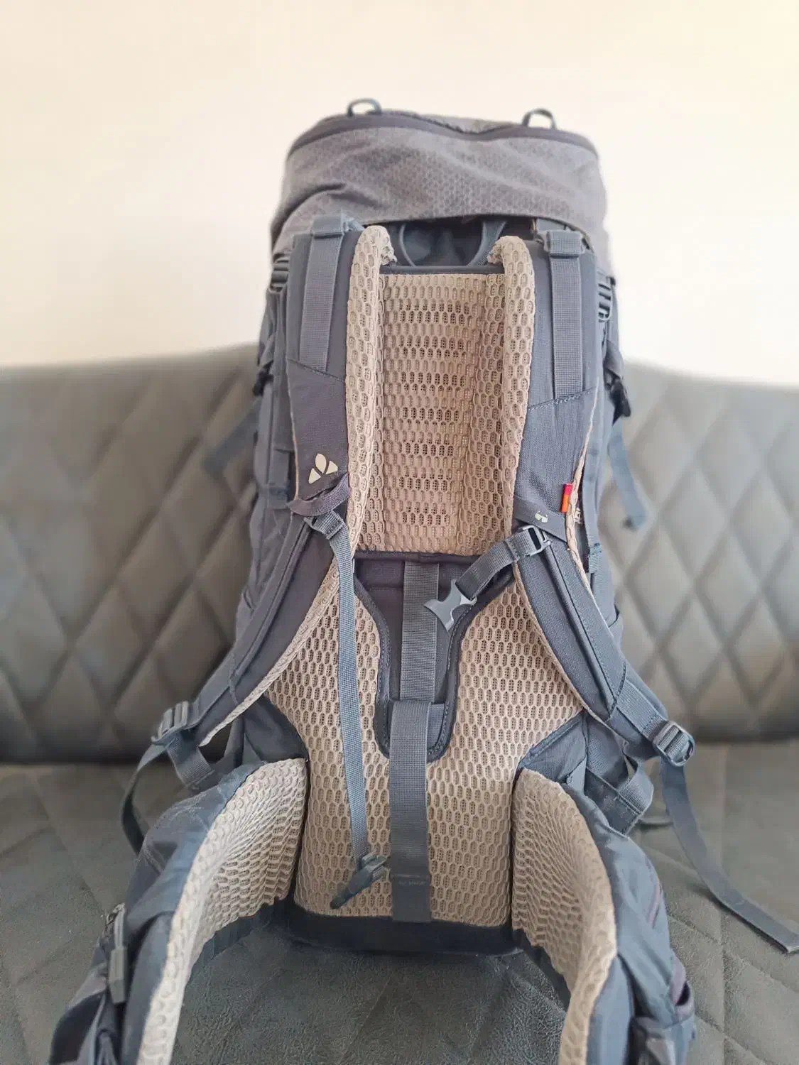 کوله پشتی اورجینال کوهنوردی vaude Asymmetric 48+8L|کوهنوردی و کمپینگ|شیراز, بعثت|دیوار