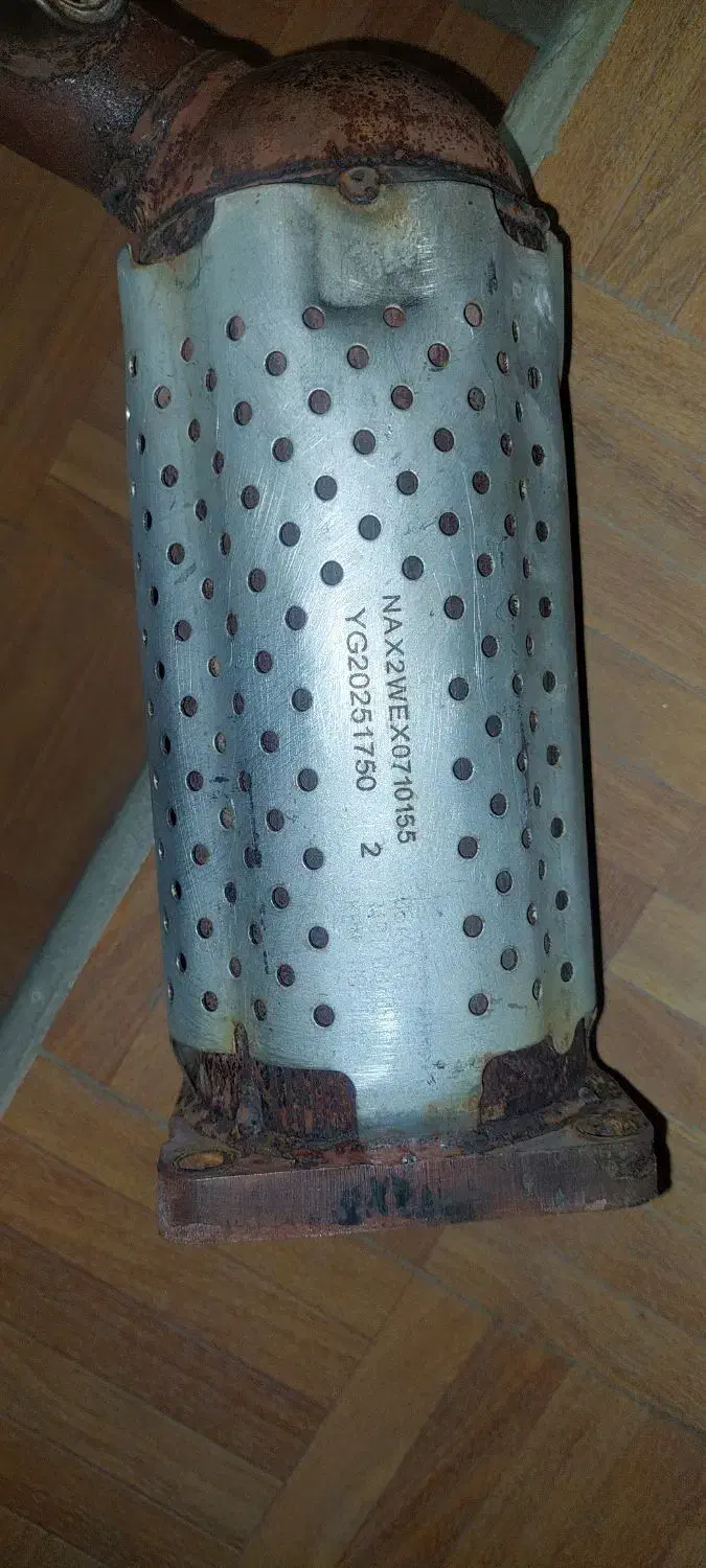 ضایعات خودرو کاتالیست|قطعات یدکی و لوازم جانبی|لنده, |دیوار