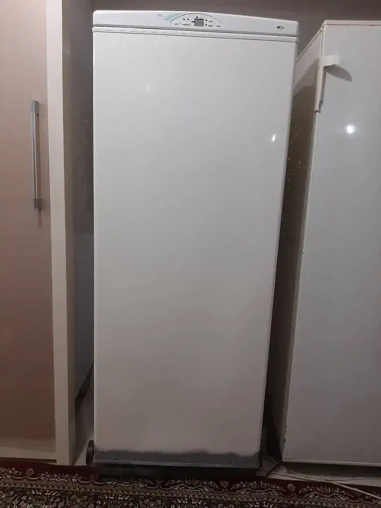 یخچال فریزرویخچال ساده10فوت ازمایش روی هم 20ملیون|یخچال و فریزر|ایرانشهر, |دیوار