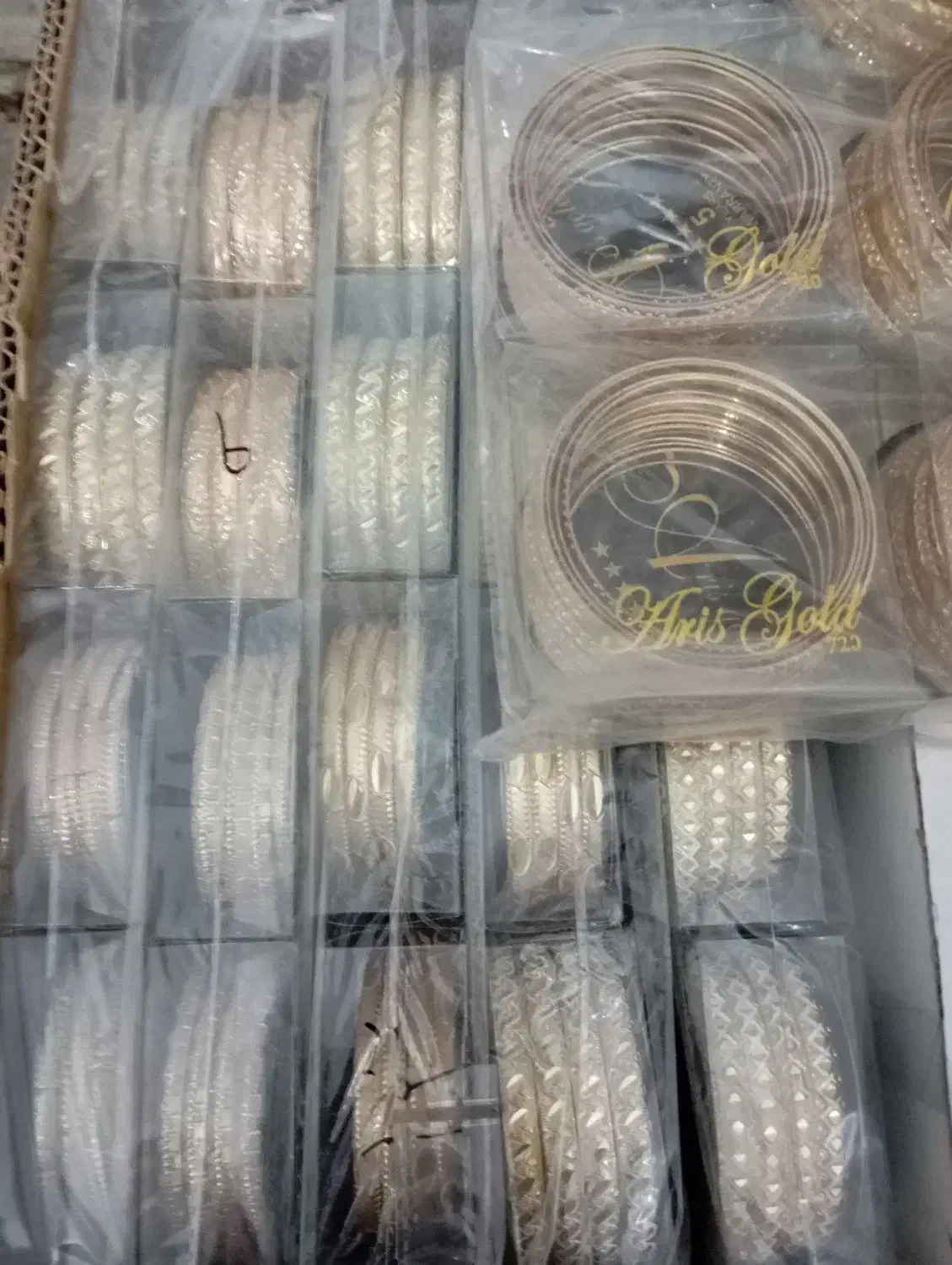 فروش کلی  انواع بدلیجات. پیرسینگ.ساعت . پابند|بدلیجات|همدان, |دیوار