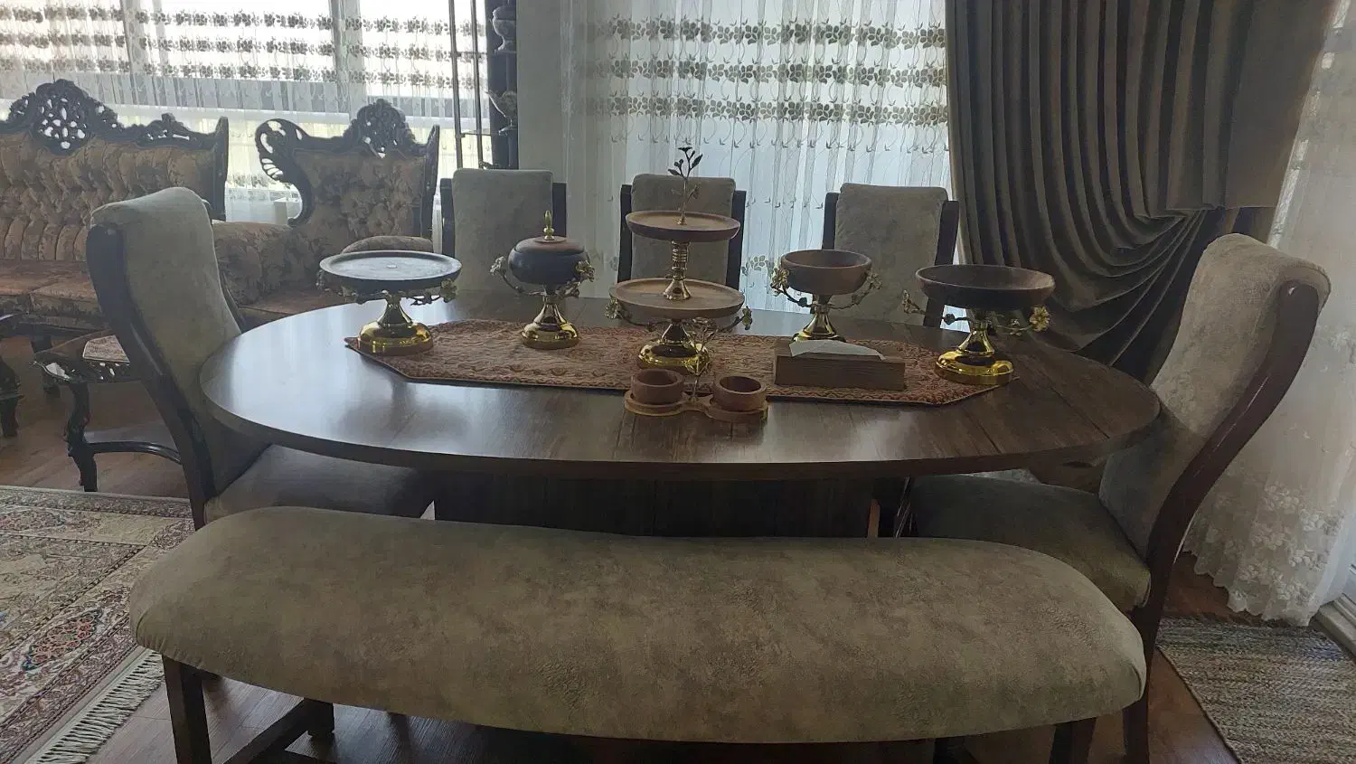 میز ناهار خوری ۸ نفره|میز و صندلی غذاخوری|شاهین‌شهر, اقبال لاهوری|دیوار