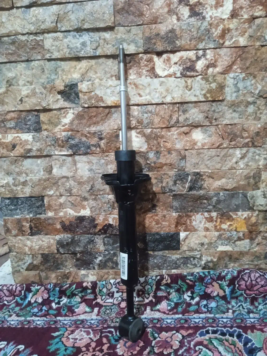 یک عدد کمک عقب پراید .|قطعات یدکی و لوازم جانبی|ملایر, |دیوار