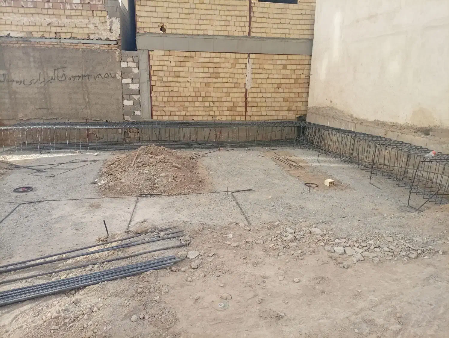 ارماتور بندی و قالب بندی|استخدام معماری، عمران و ساختمانی|باغستان, |دیوار