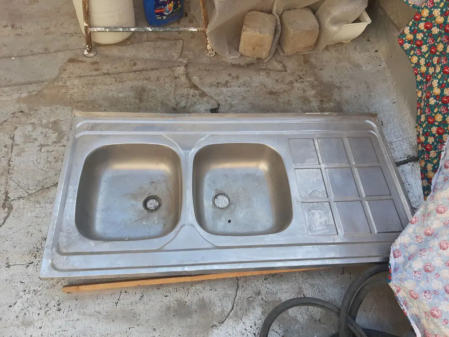 سینک|آب‌چکان و نظم‌دهنده ظروف|ملارد, |دیوار