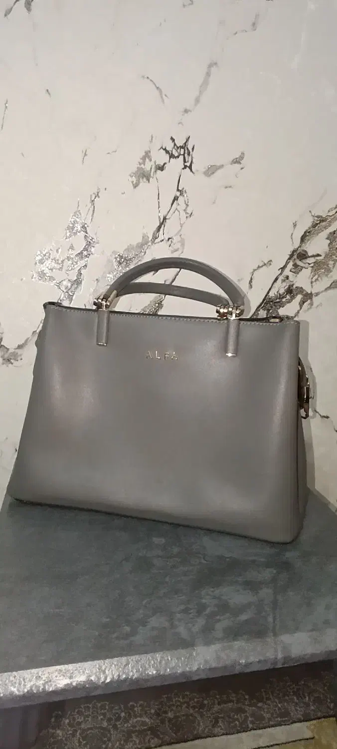 ۴عددکیف|کیف، کفش، کمربند|بیرجند, |دیوار