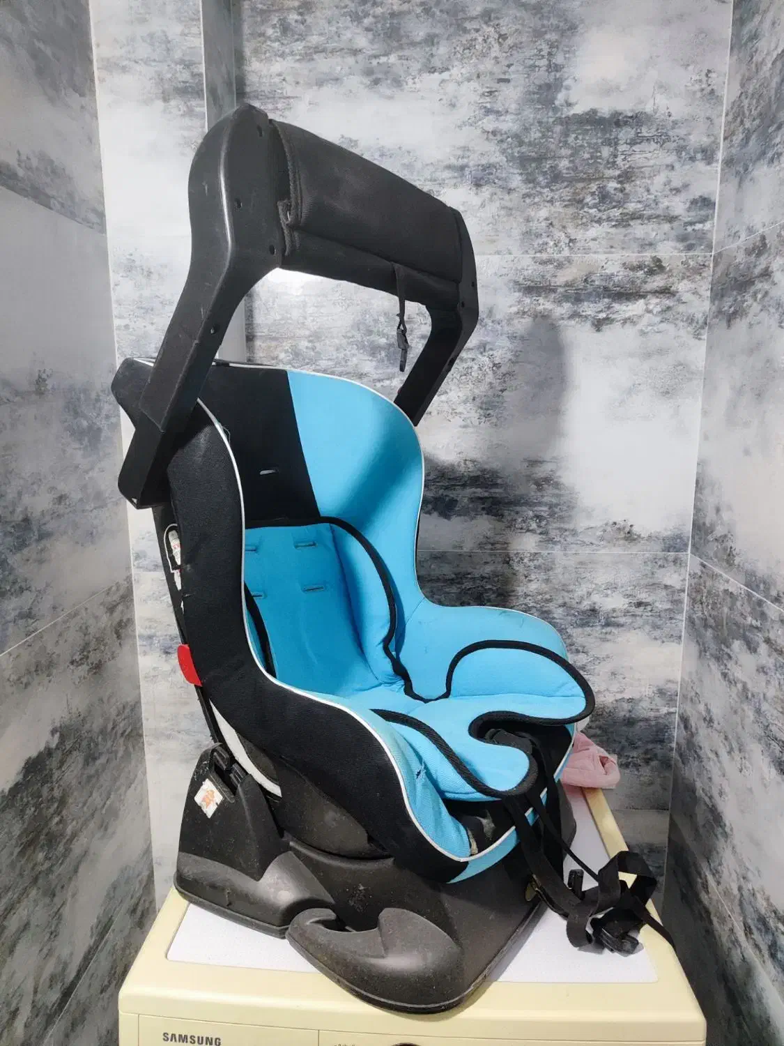 صندلی و سه چرخ و روروک کودک|تخت و صندلی بچه|بندر ترکمن, |دیوار