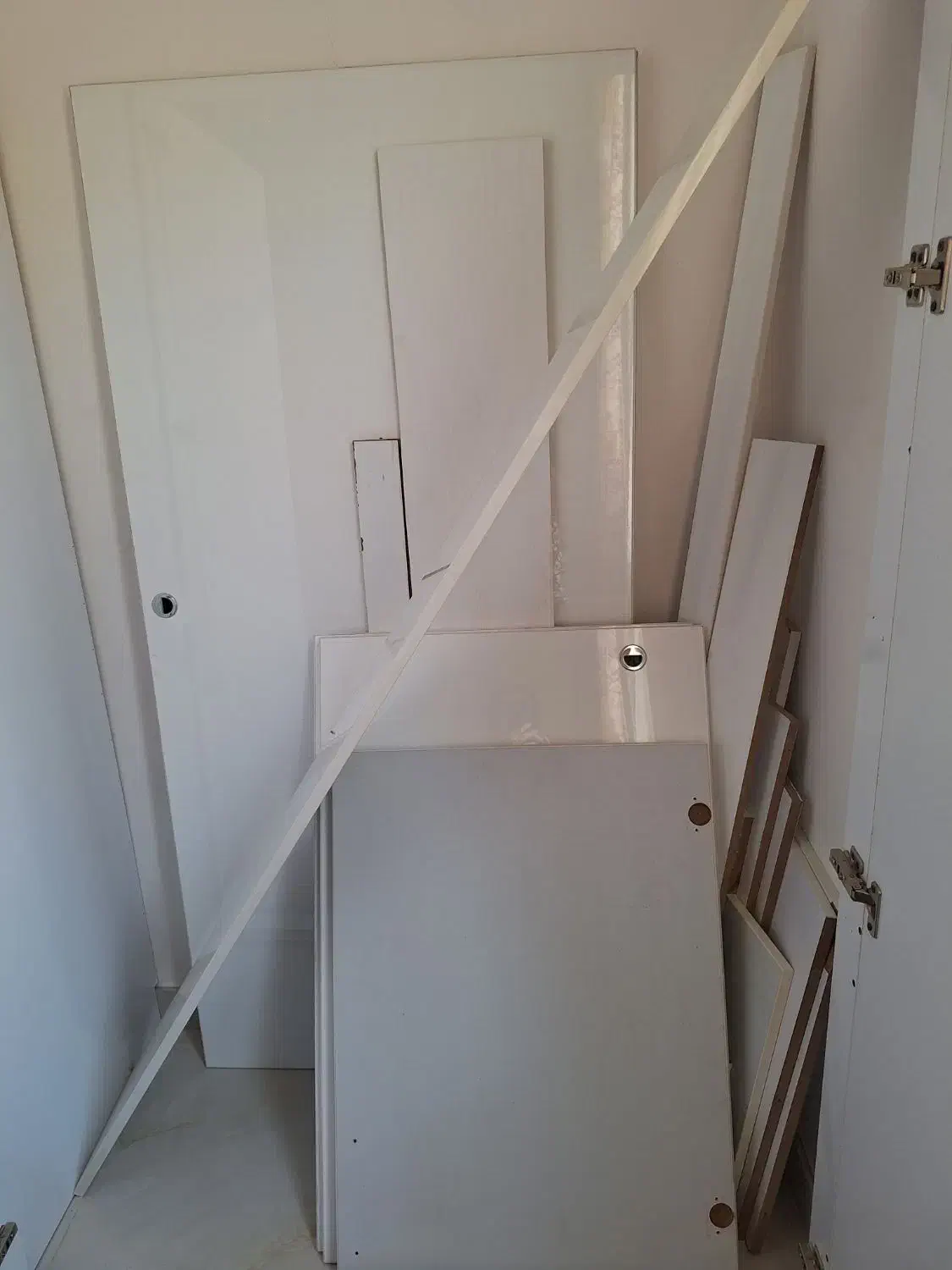 چوب|جاکفشی، کمد، دراور|ایلام, |دیوار