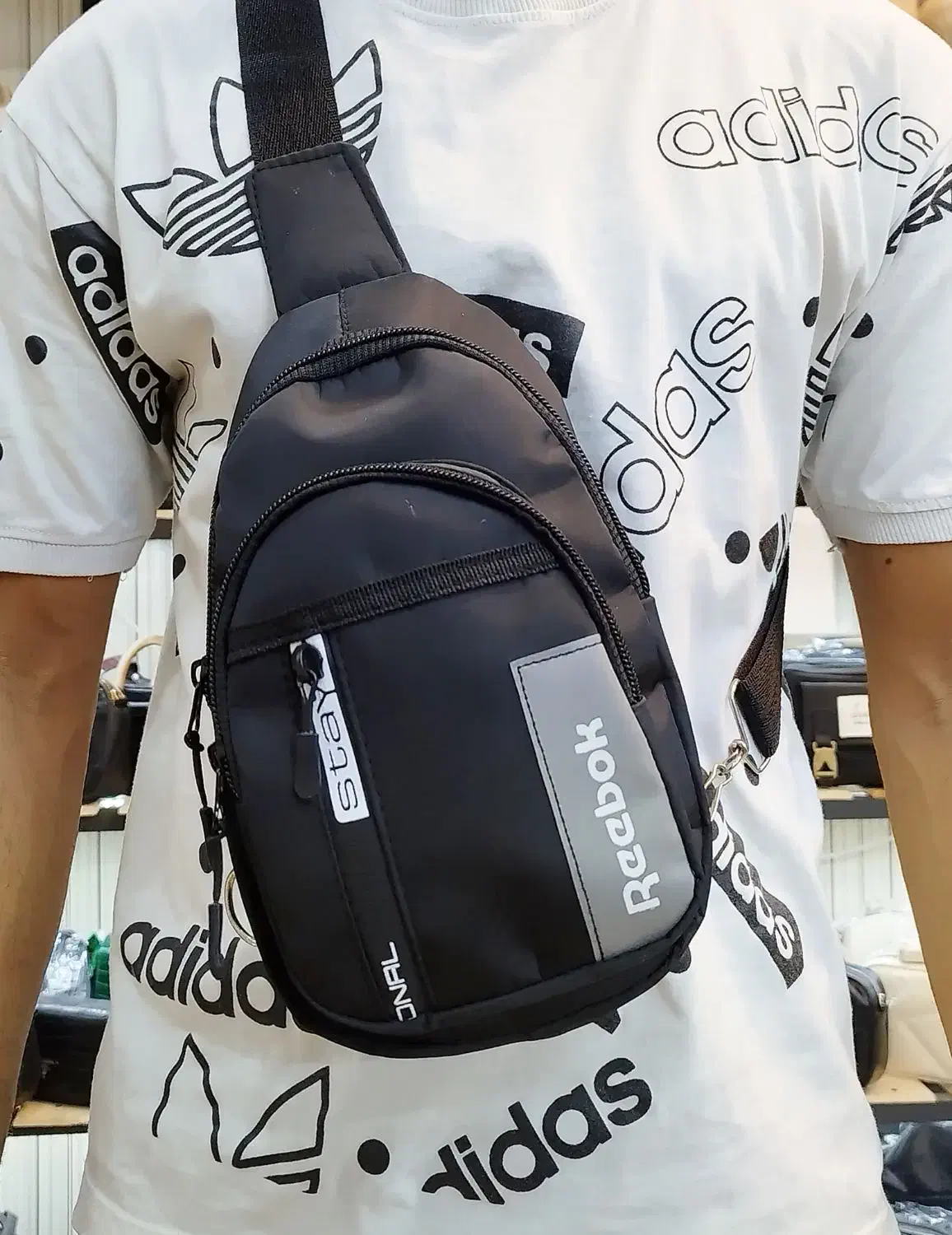 کیف بادی بگ کراس بادی کیف کلاس|کیف، کفش، کمربند|قم, هفت تیر|دیوار