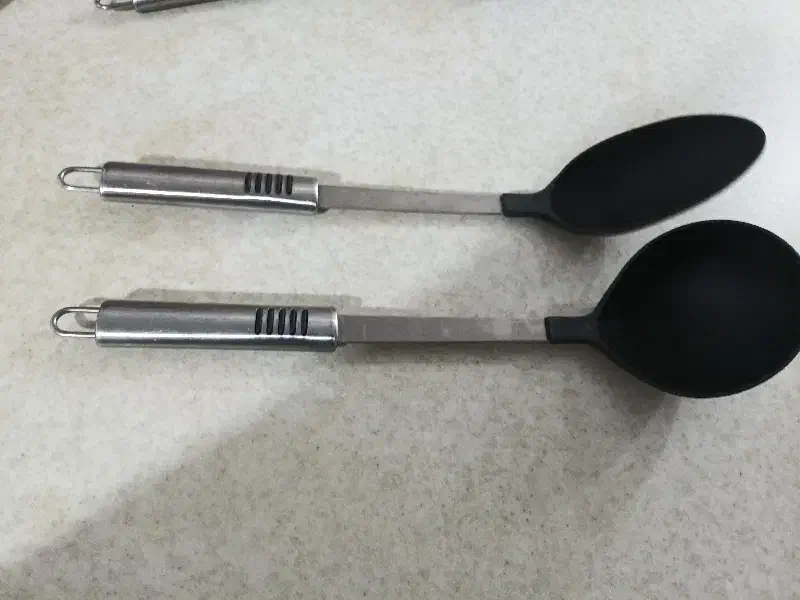 سرویس کفگیر ملاقه|ظروف پختوپز|صدرا-فارس, فاز ۱|دیوار