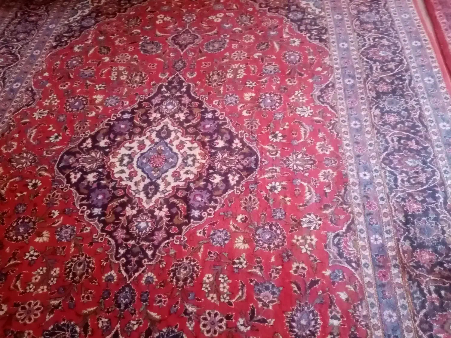 دست باف نجف‌آبادی|فرش|شاهین‌شهر, شهرک هشت بهشت|دیوار