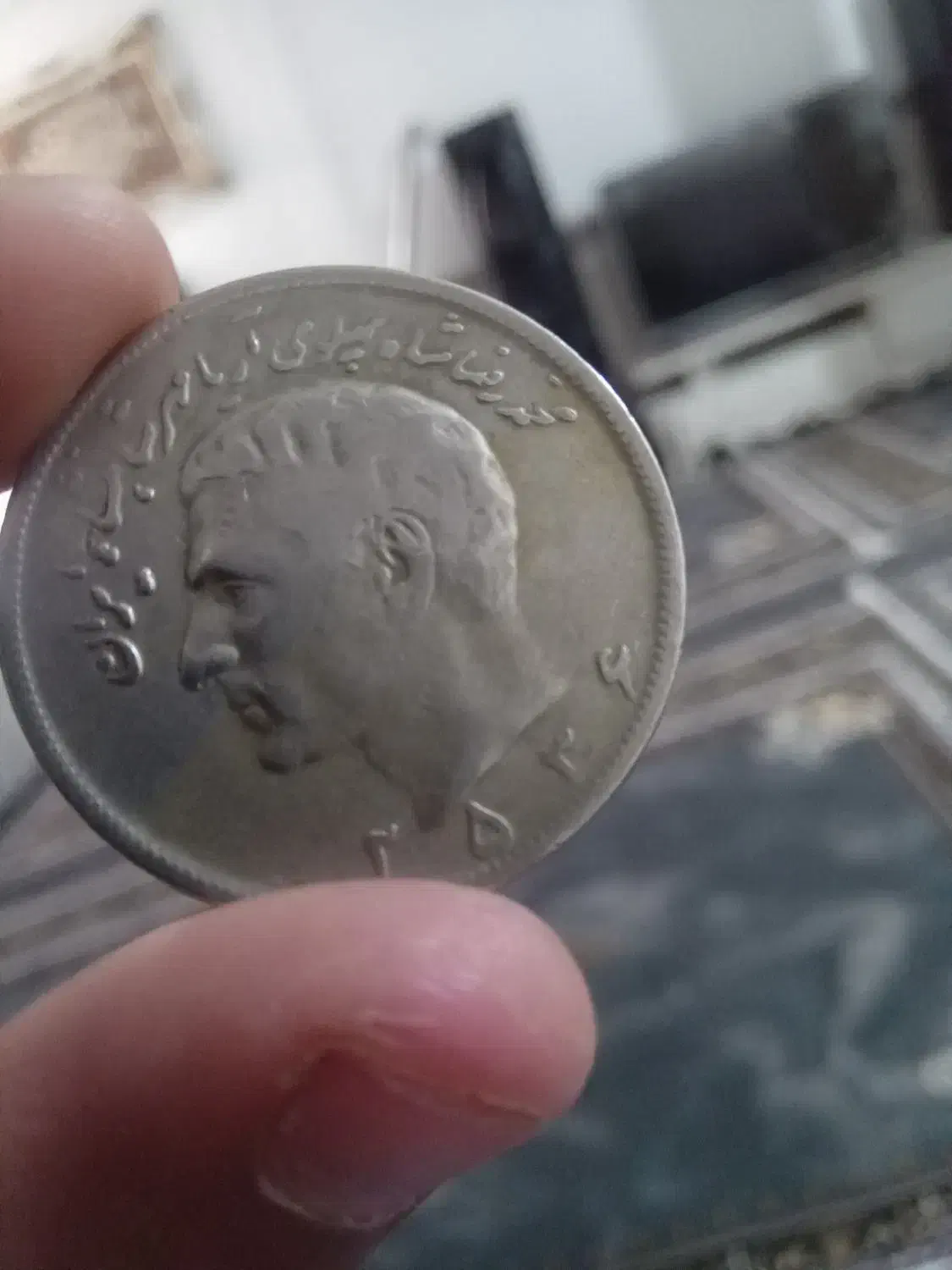 سکه نقره|جواهرات|تاکستان, |دیوار