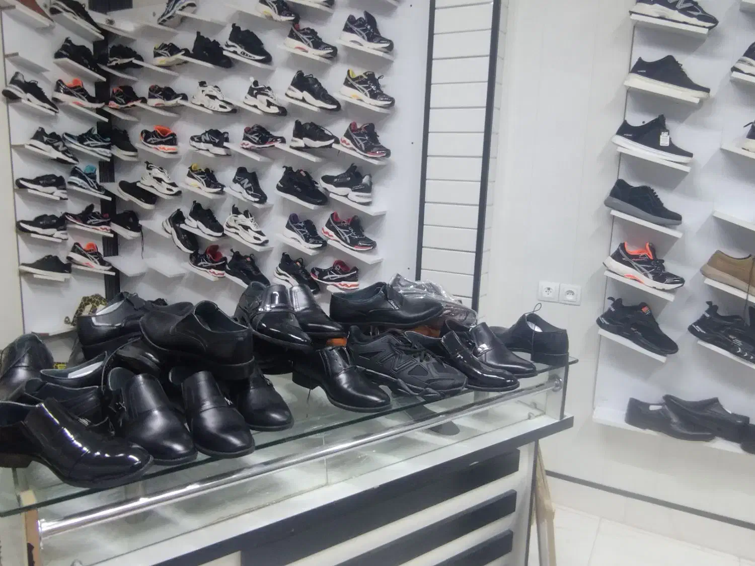 250جفت کفش مردانه نصف قیمت|کیف، کفش، کمربند|سلماس, |دیوار