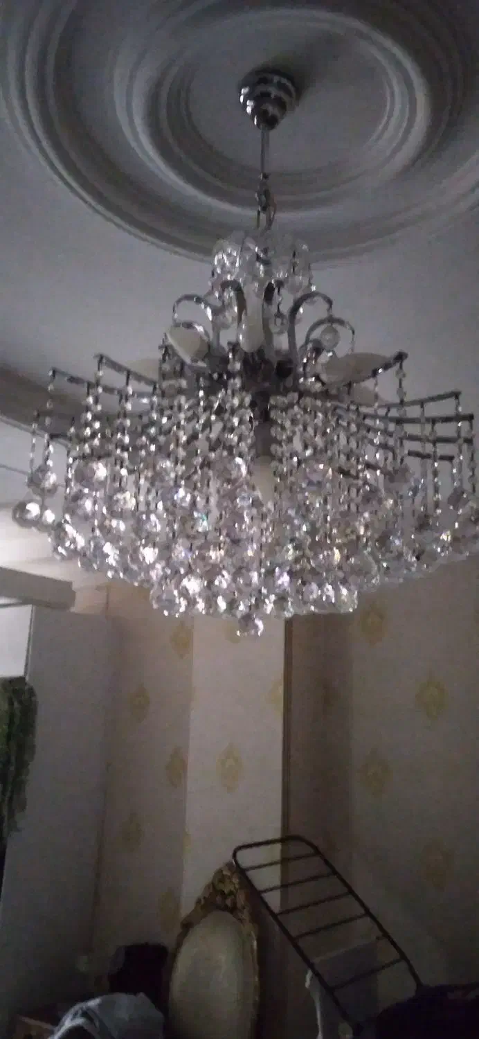 لوستر ۱۴ شاخه تمام کریستال اتریشی کارکرده|لوستر و چراغ آویز|تهران, مختاری|دیوار