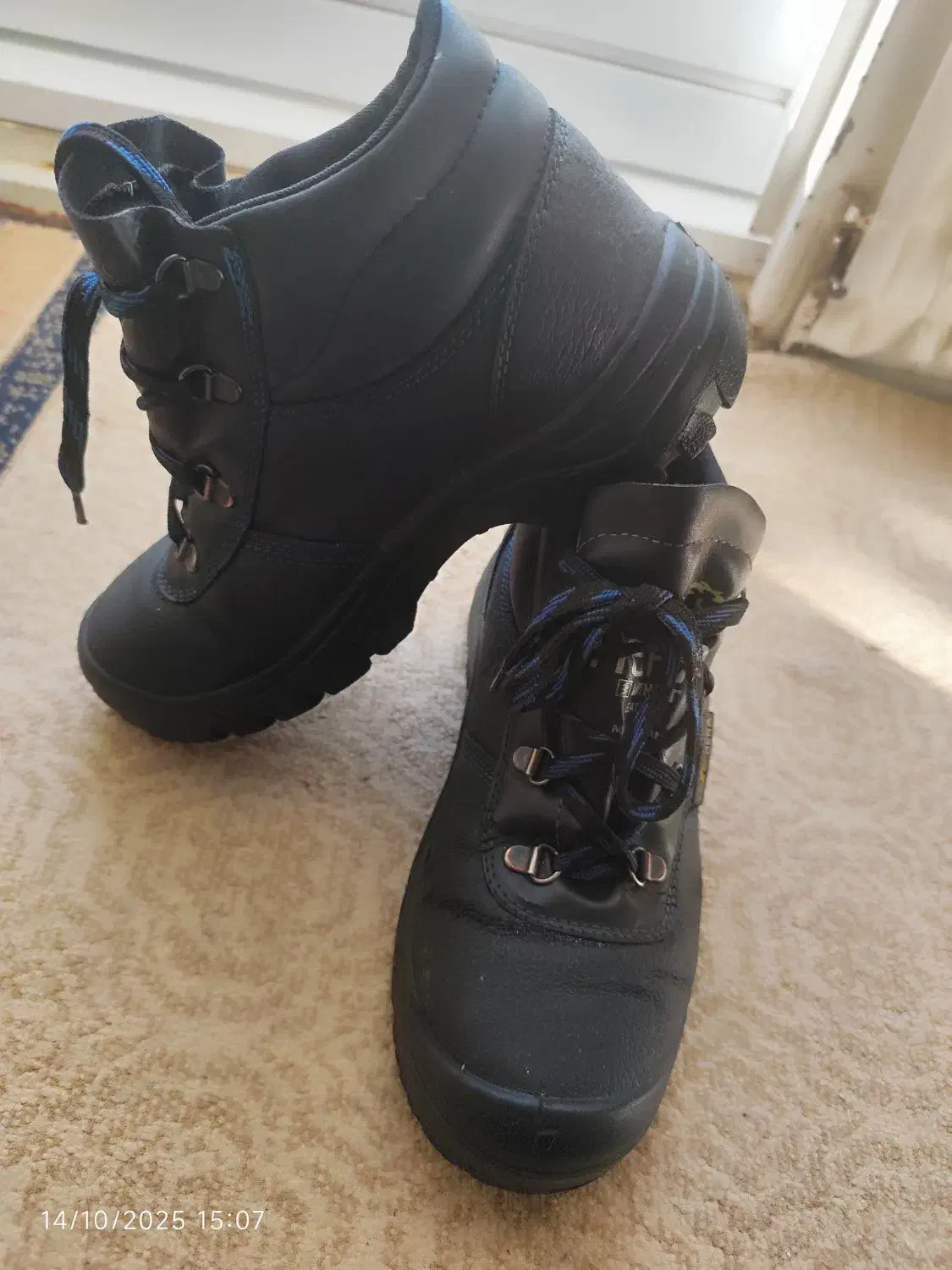 کفش کار ایمنی|کیف، کفش، کمربند|کاشان, آیت الله سعیدی|دیوار