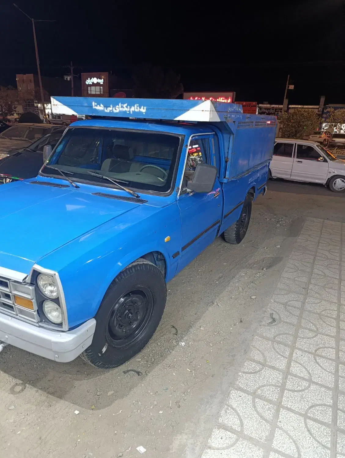 نیسان گازوئیلی مدل 90|خودرو سواری و وانت|تربت‌حیدریه, سرمحله|دیوار