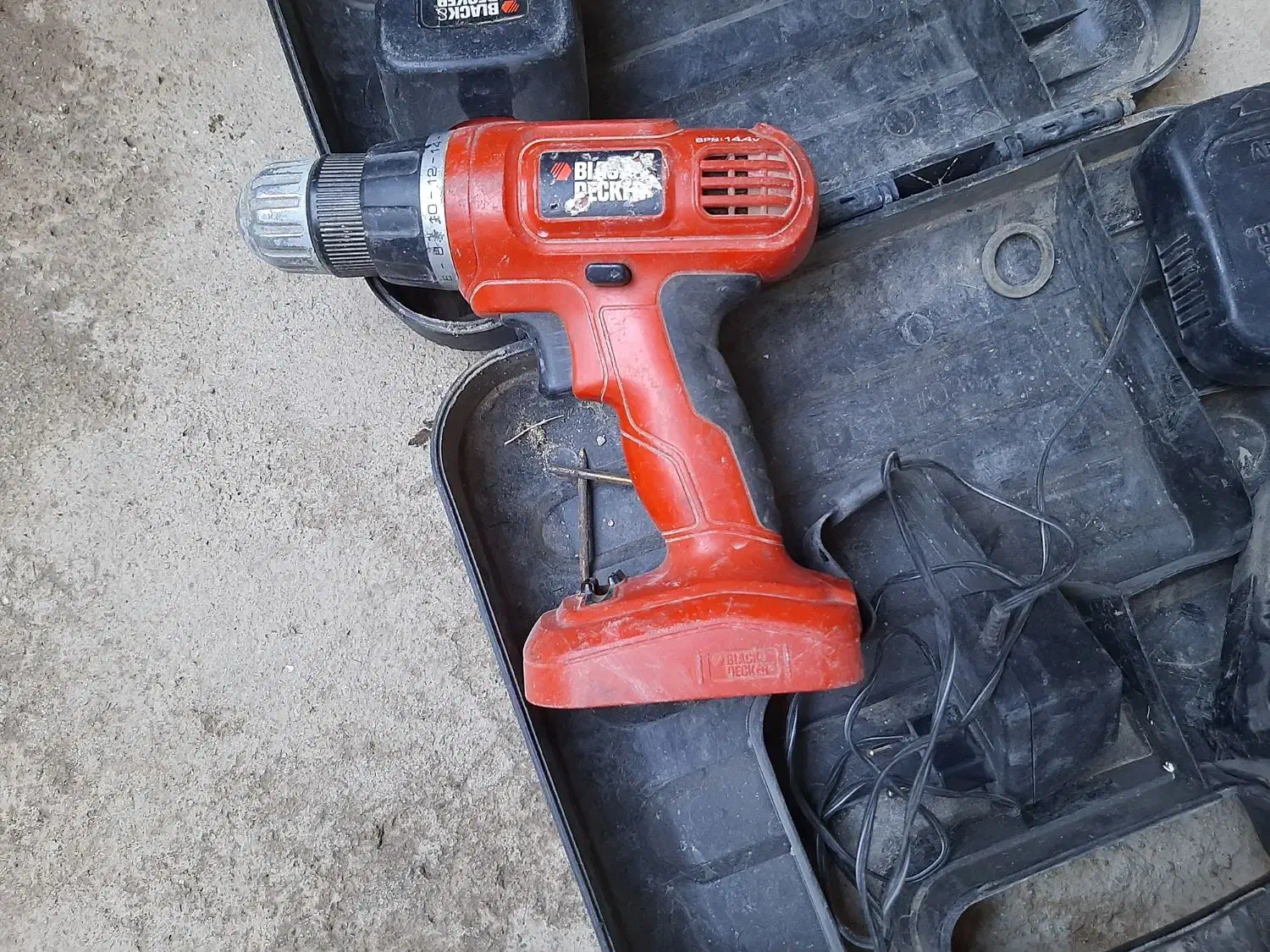 دریل ، آچر شلاقی|ابزارآلات|قدس, شهرقدس|دیوار