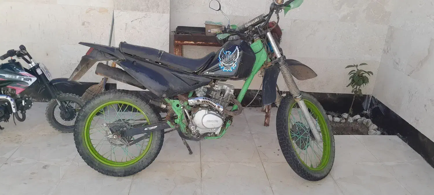 تریل سرحال|موتورسیکلت|شاهرود, |دیوار