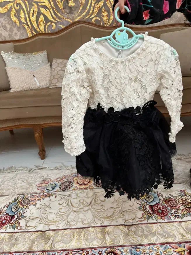 لباس بچگانه از ۶ماهگی تا ۲سالگی|کفش و لباس بچه|رودهن, |دیوار