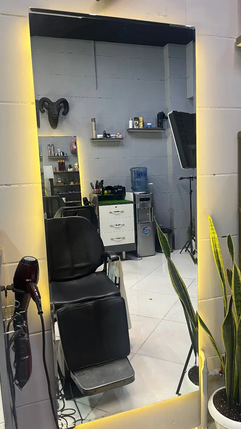 میزکشویی و آینه|آرایشگاه و سالن‌های زیبایی|ری, سیزده آبان|دیوار