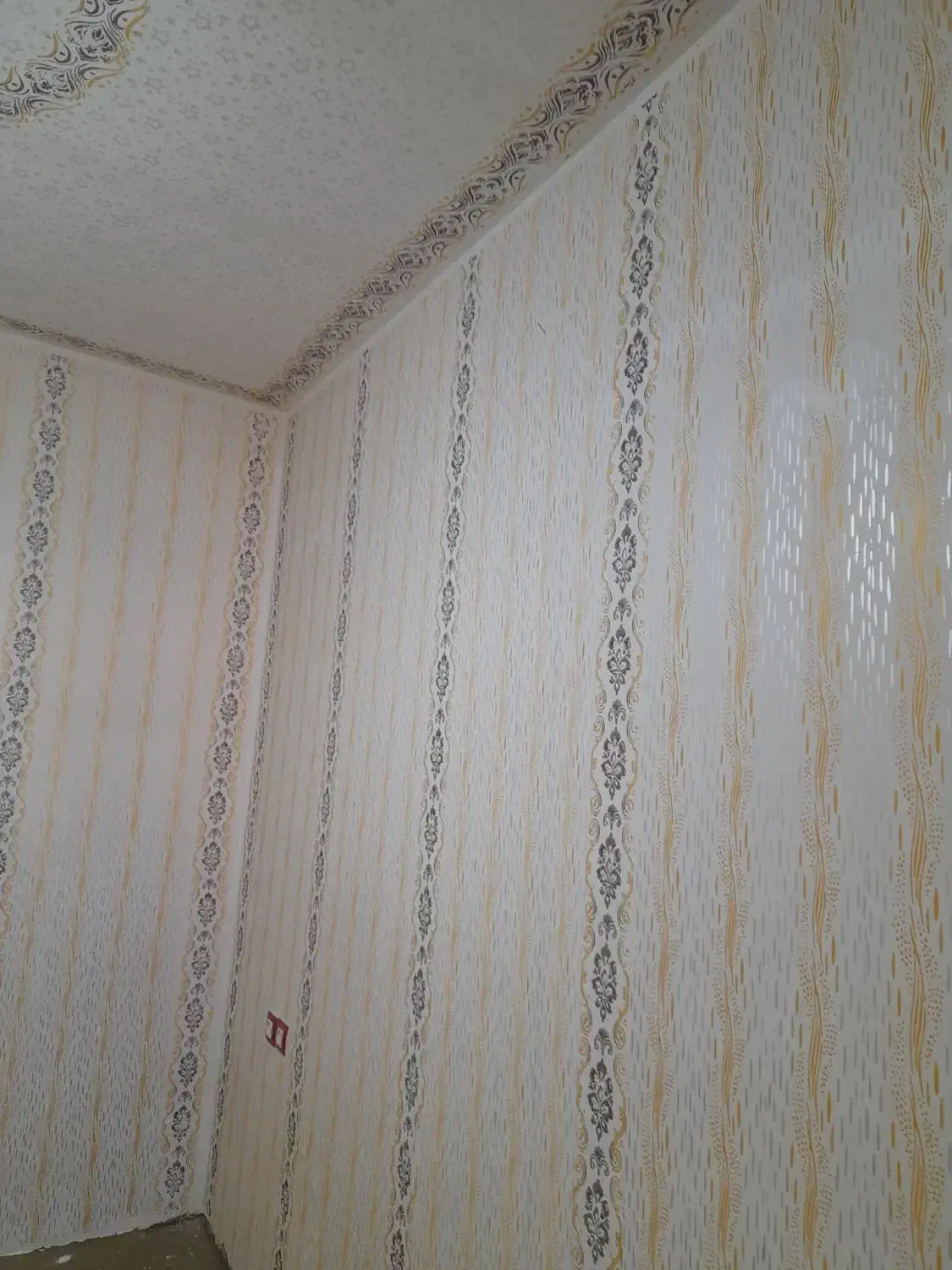 اجرا رنگ به نوعی دیگر|خدمات پیشه و مهارت|اردبیل, |دیوار