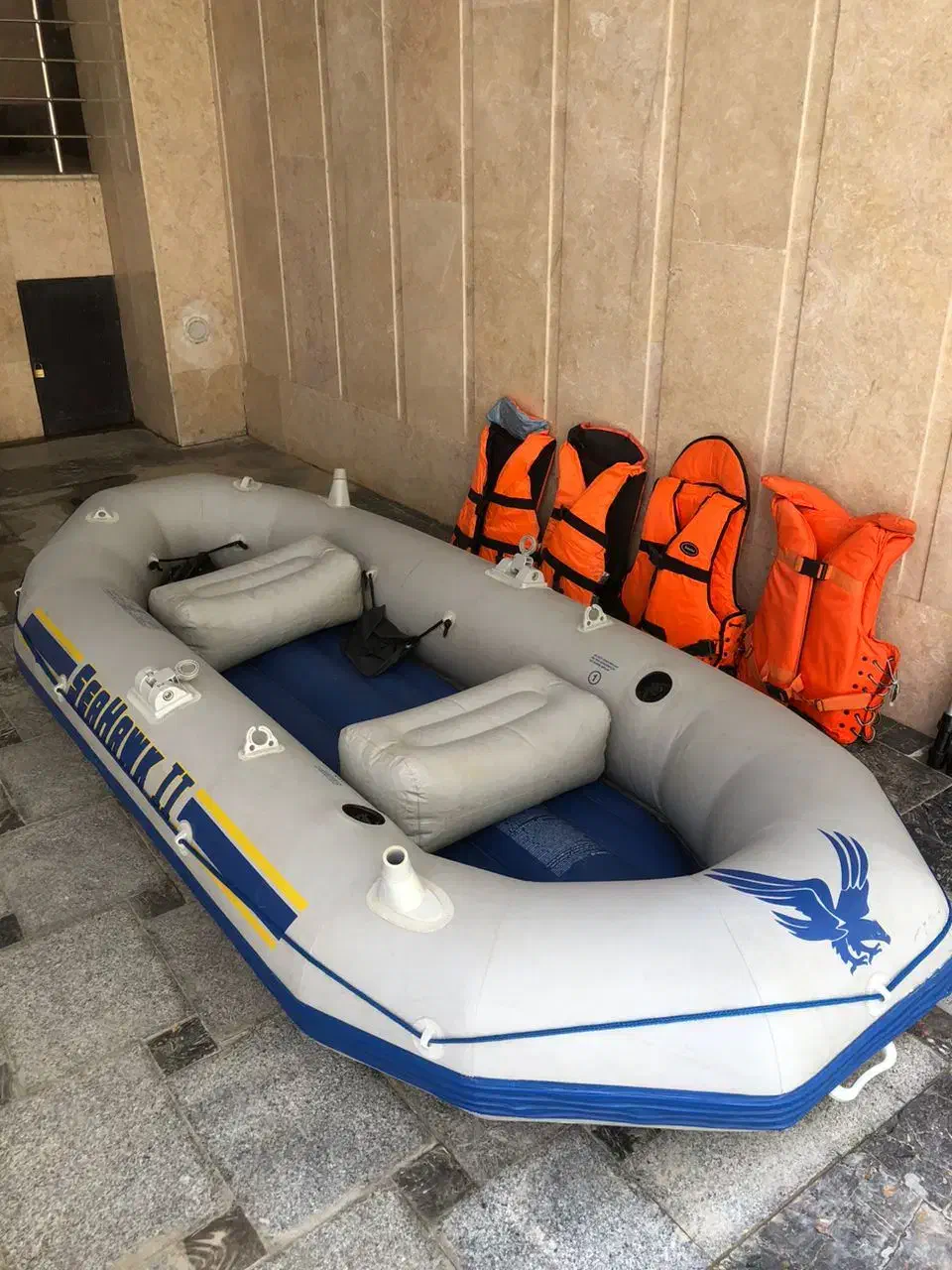 قایق بادی ۴ نفره اینتکس اصلی با کلیه لوازم|غواصی و ورزش‌های آبی|قدس, شهرک فرزان|دیوار