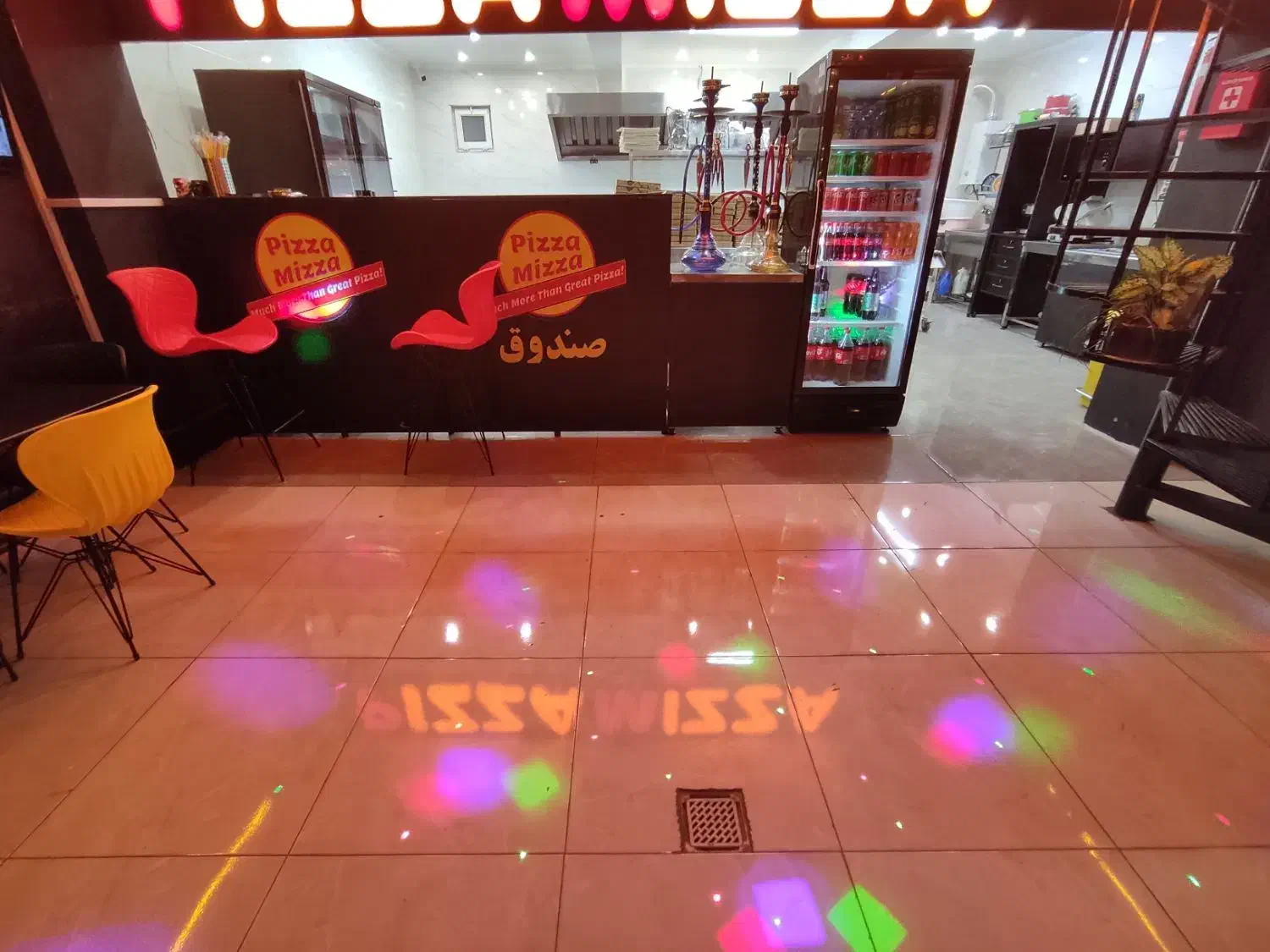 واگذاری مغازه فست فود با لوازم|کافیشاپ و رستوران|هشتگرد, طاووسیه|دیوار