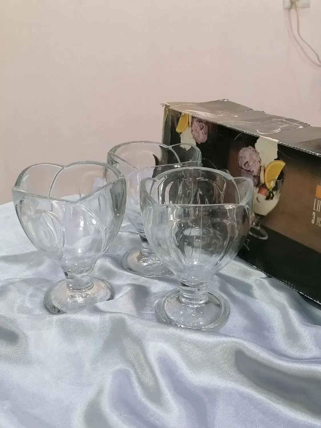 فنجان و نعلبکی فرانسوی/بستنی خوری 3 عددی|ظروف سرو و پذیرایی|شاهین‌شهر, نبوت|دیوار