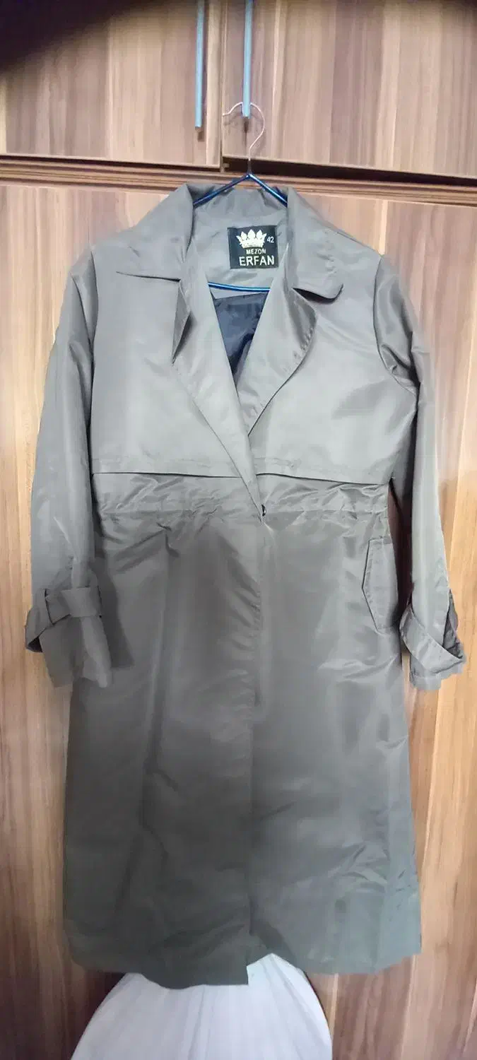 پالتو بارانی|لباس|اردبیل, |دیوار