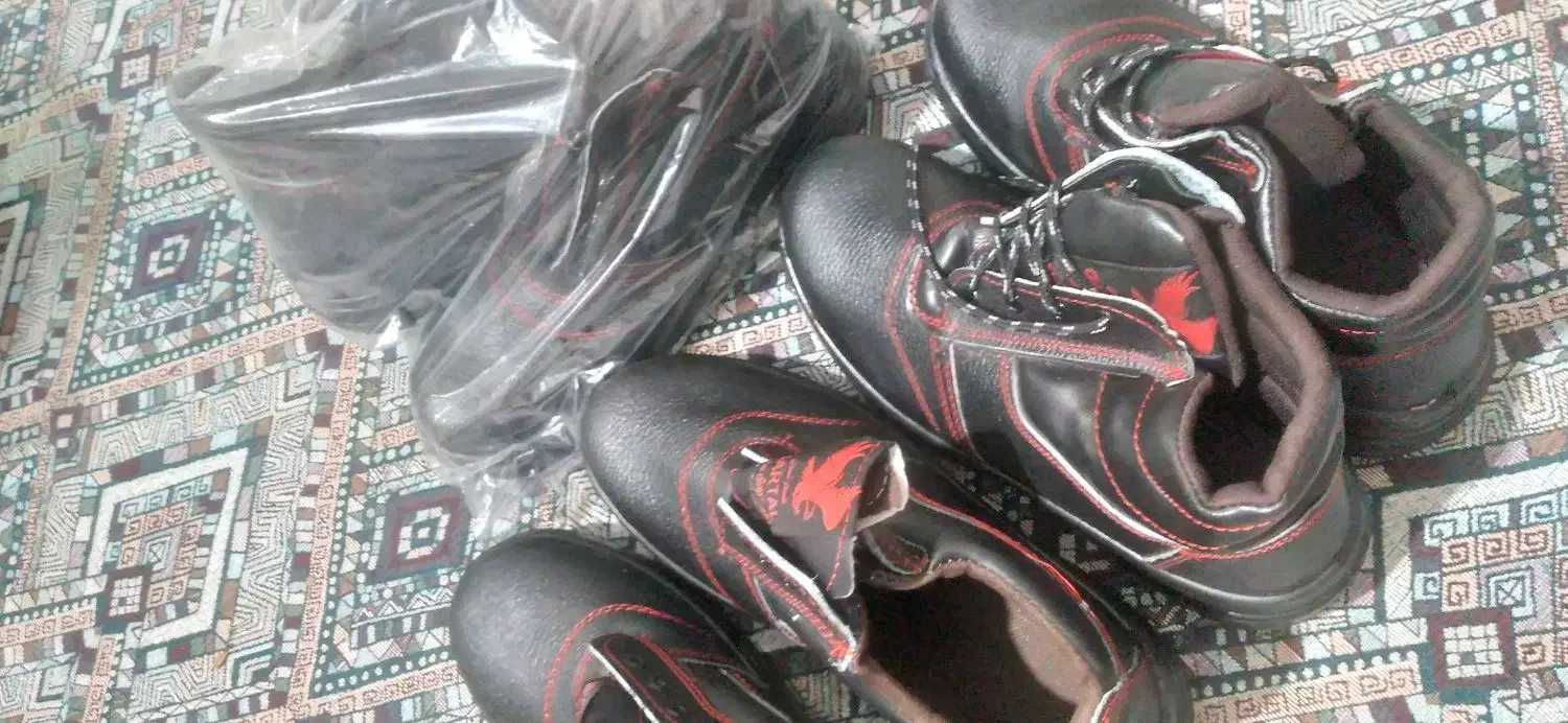 کفش ایمنی|کیف، کفش، کمربند|محمدیه-قزوین, |دیوار