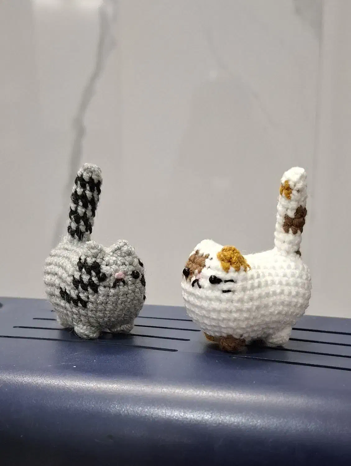 گربه عمده بافتنی|اسباببازی بچه|اصفهان, سمسور|دیوار