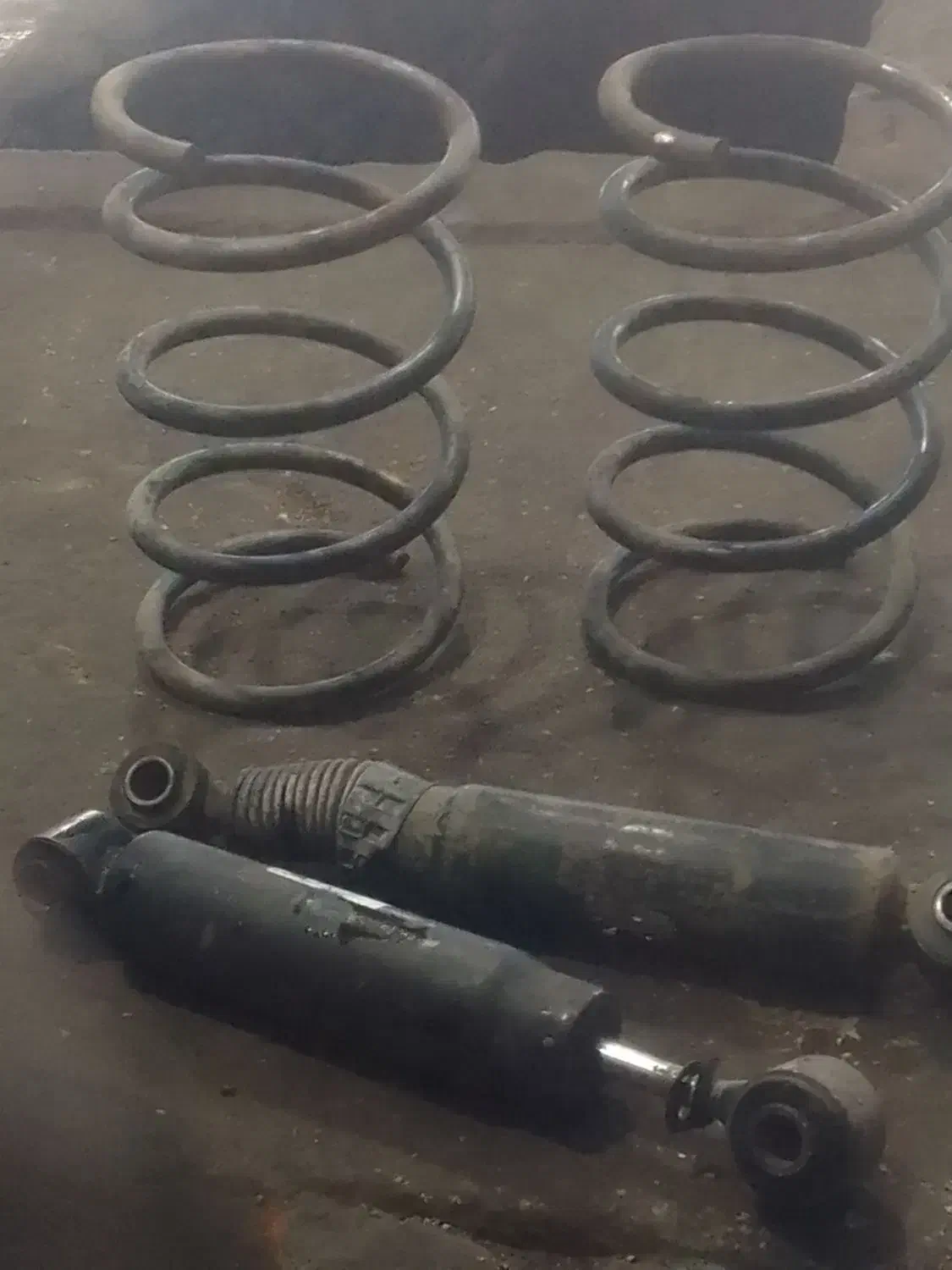 بورژون و کمک فنر پژو|قطعات یدکی و لوازم جانبی|اردبیل, |دیوار