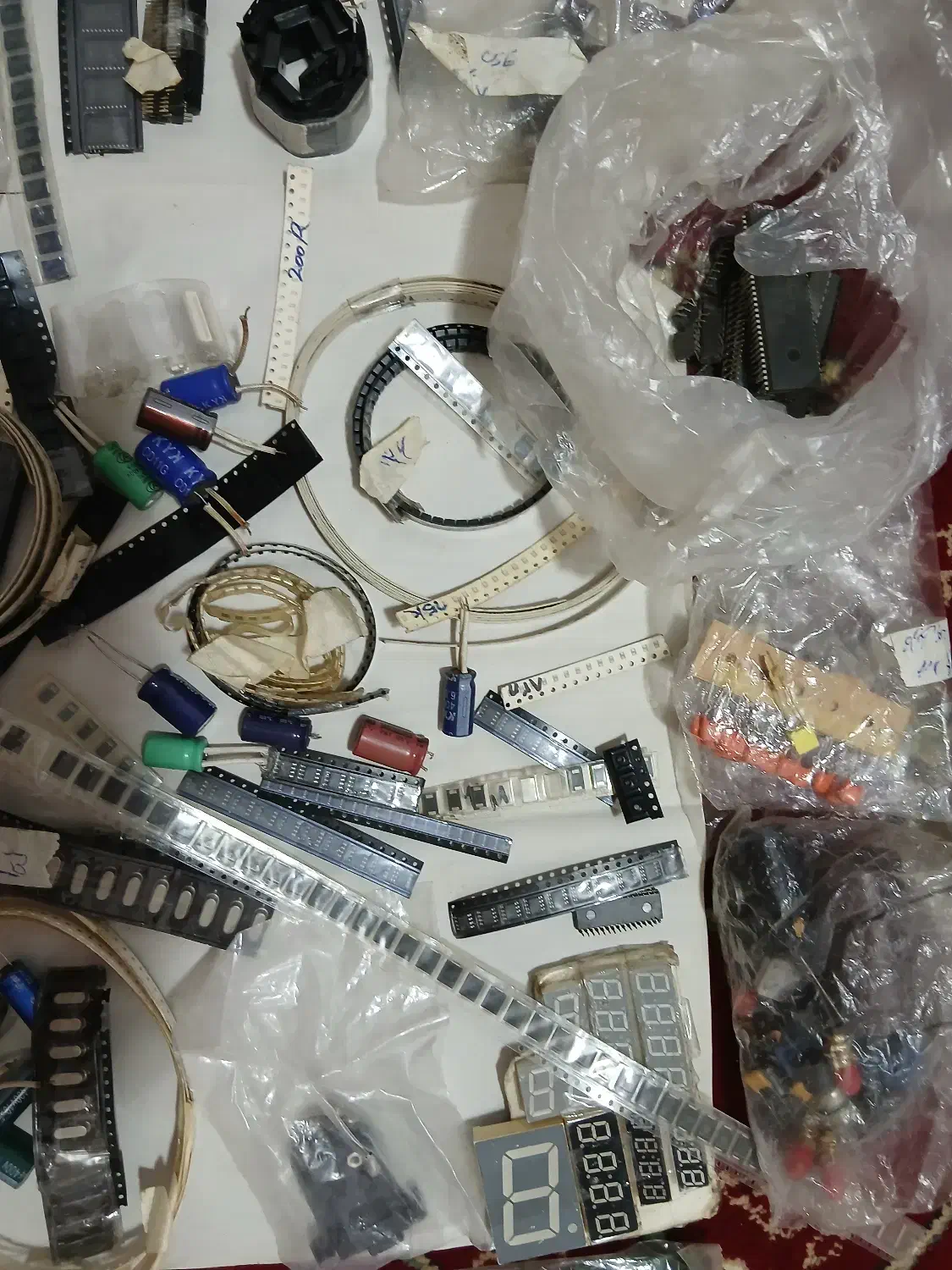 قطعات الکترونیکی|لوازم جانبی موبایل و تبلت|کیاشهر, |دیوار