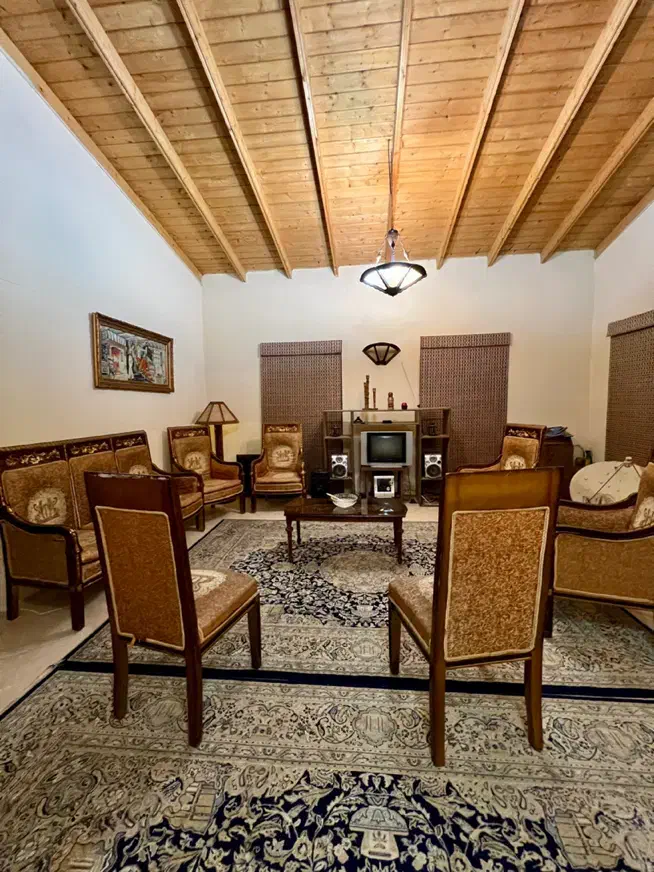 مبل استیل هخامنشی با میز وسط و عسلی فقط ۳ میلیون|مبلمان خانگی و میز عسلی|عباسآباد, |دیوار
