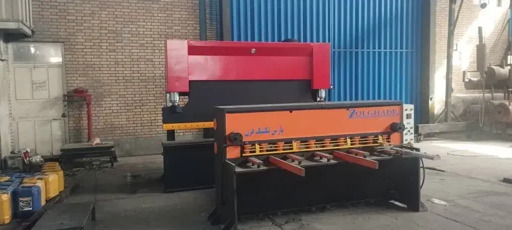 قیچی گیوتین(ذولقدر)|ماشین‌آلات صنعتی|هشتگرد, شهرک صنعتی هشتگرد|دیوار