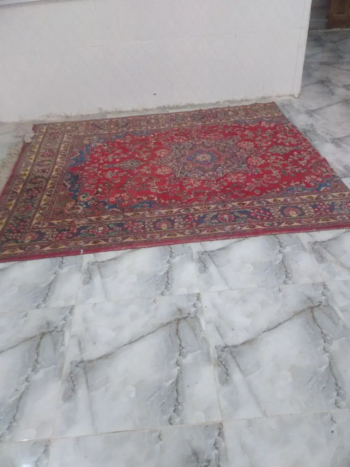 فرش دسبافت|فرش|سبزوار, قصبه غربی|دیوار