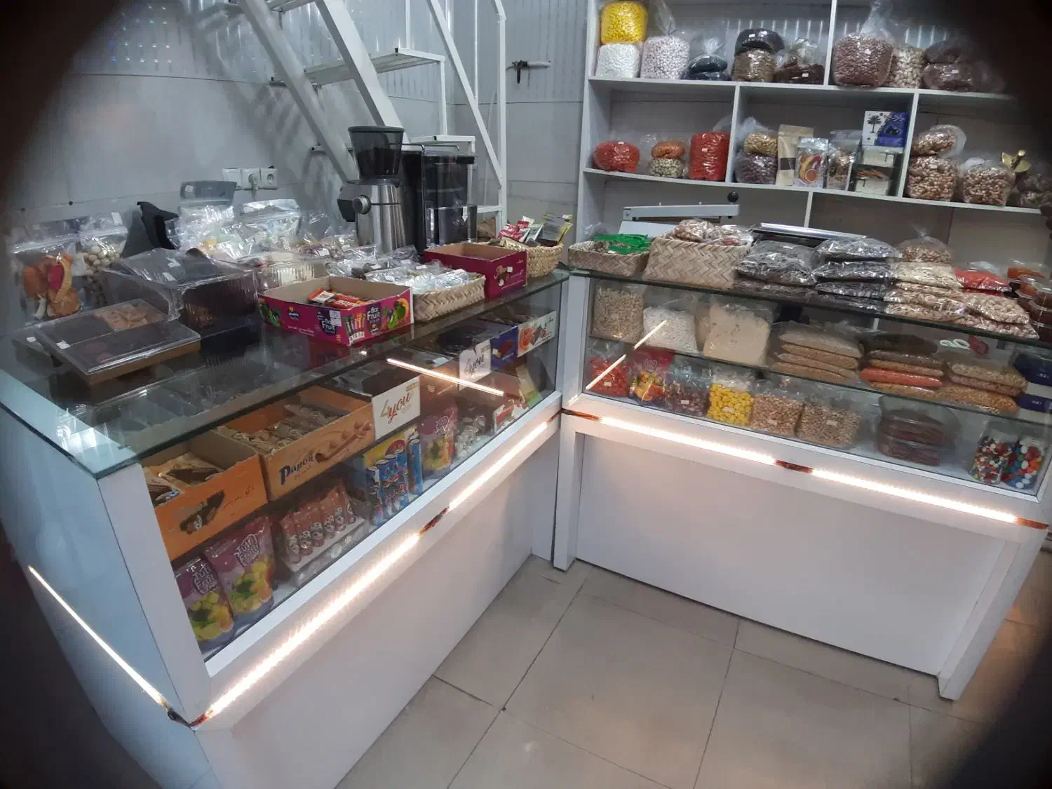 استند مکانیزه حبوبات و میز پیشخوان و...|فروشگاه و مغازه|زرگرشهر, |دیوار