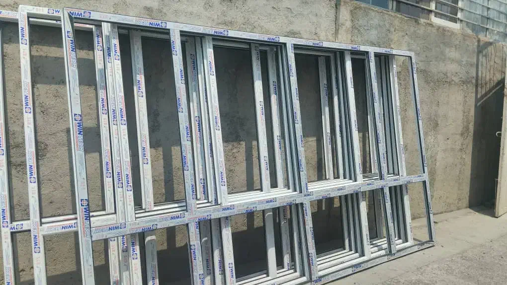 کارگر ماهر و نیمه ماهر upvc|استخدام صنعتی، فنی، مهندسی|بهارستان, |دیوار